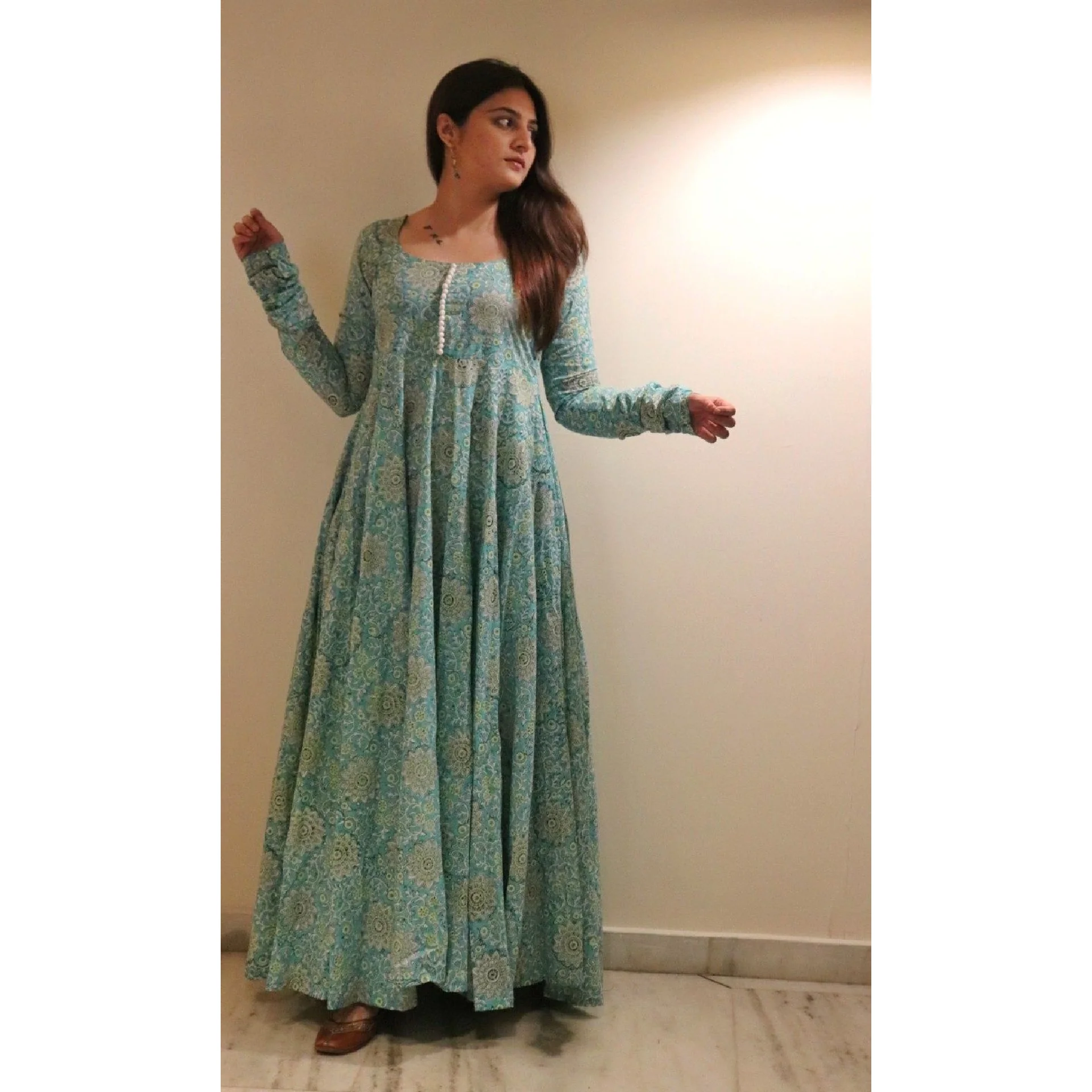Aakruti long dress - Image 4