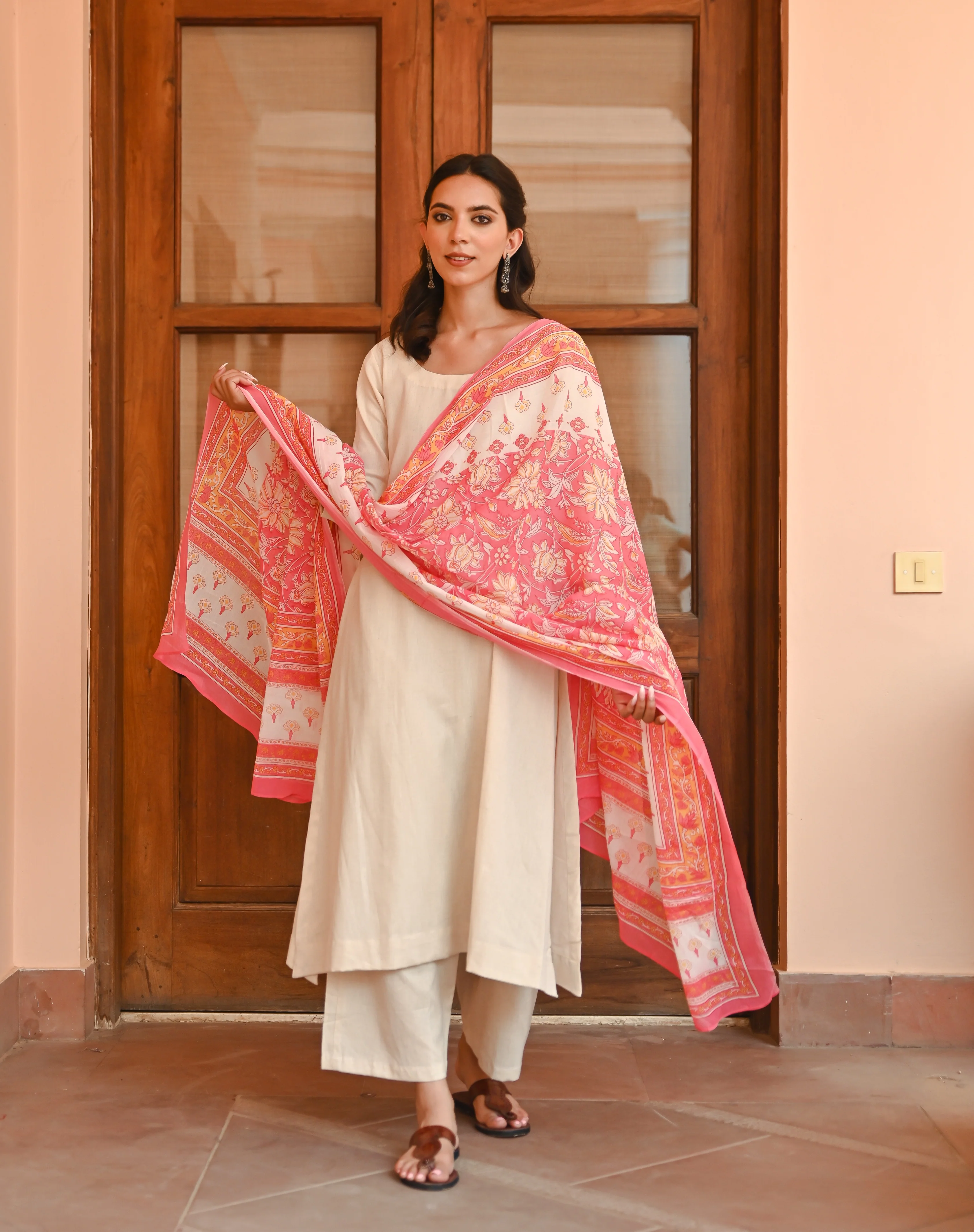 Abhiti  Set - Image 3