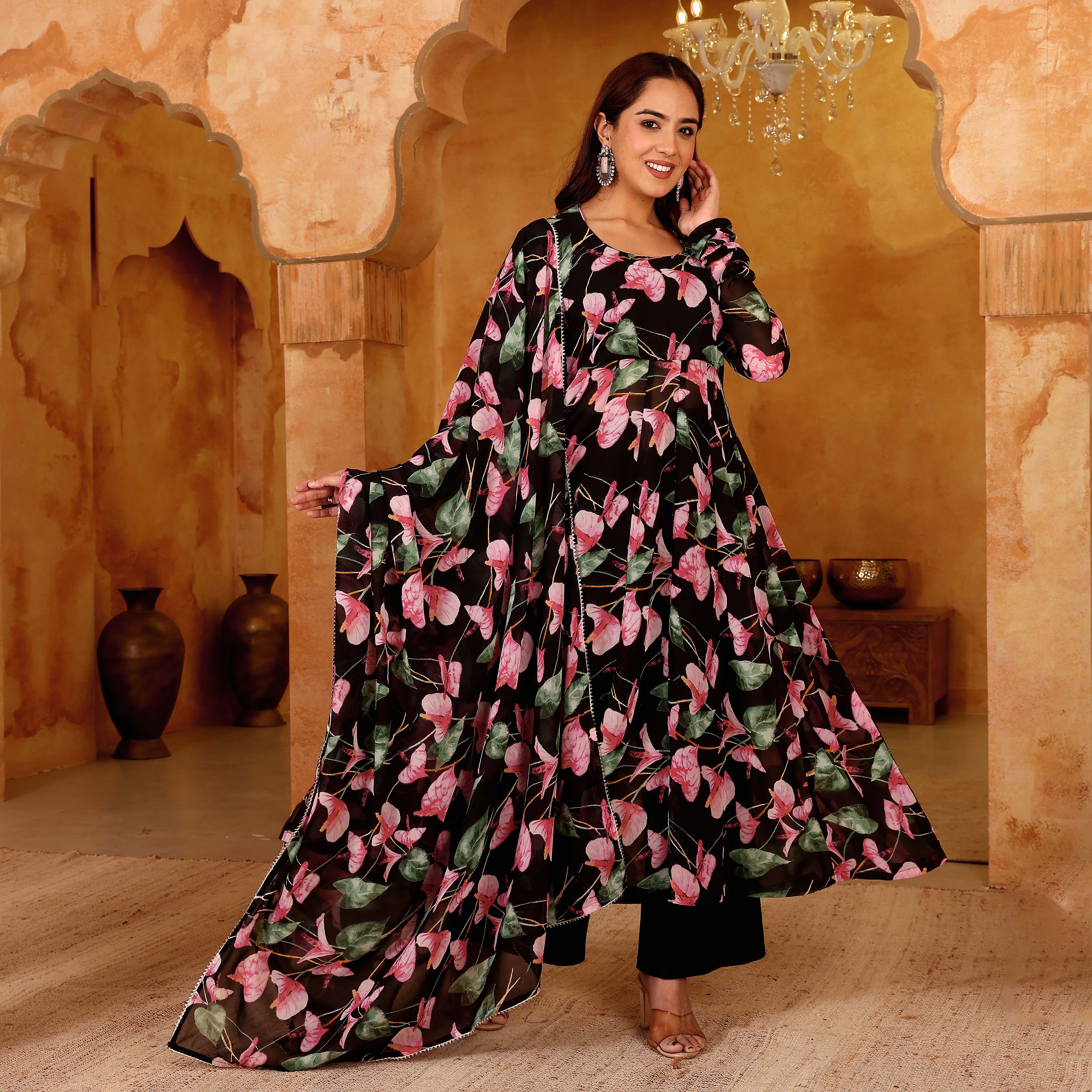 Apaara Georgette Set - Image 2