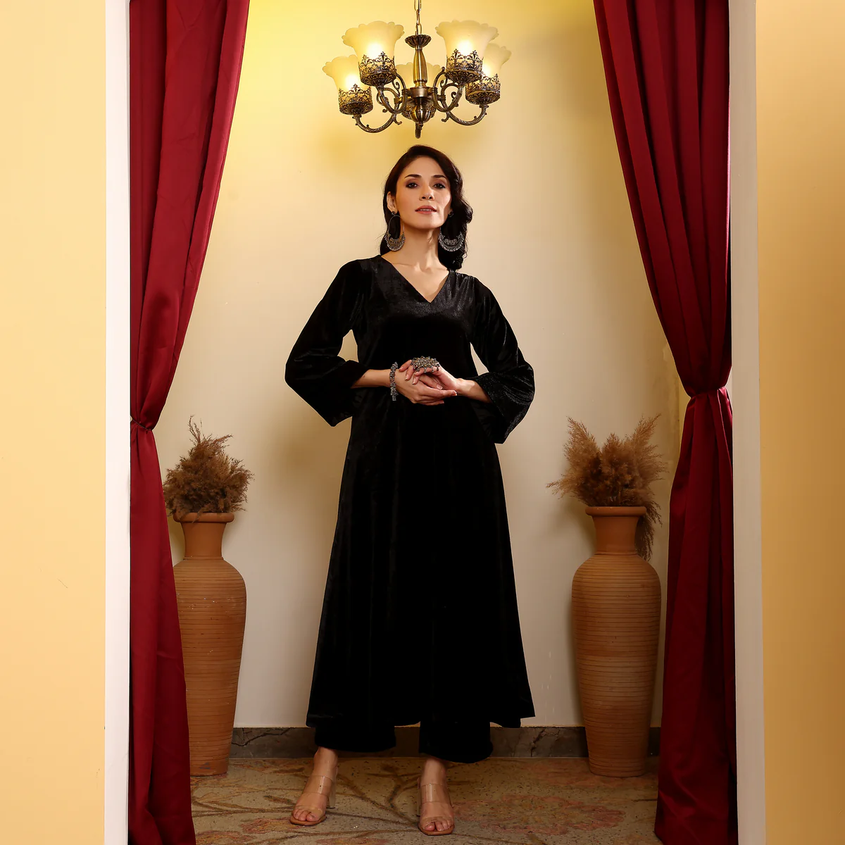 Areen Velvet Set - Image 6