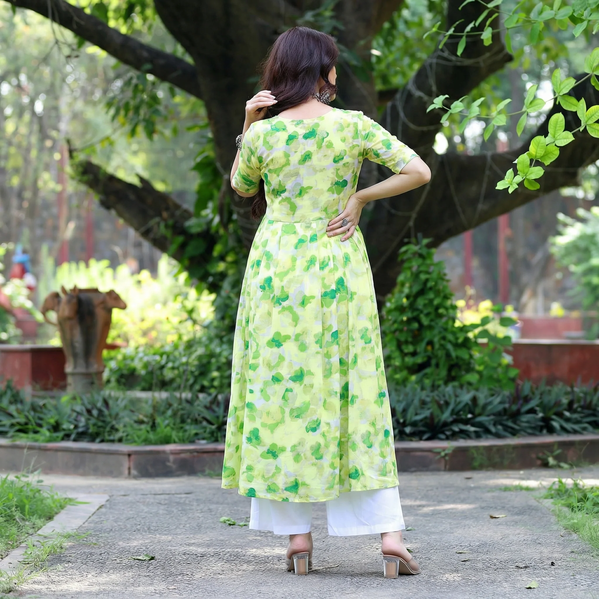 Ashna Georgette Kurta - Image 3