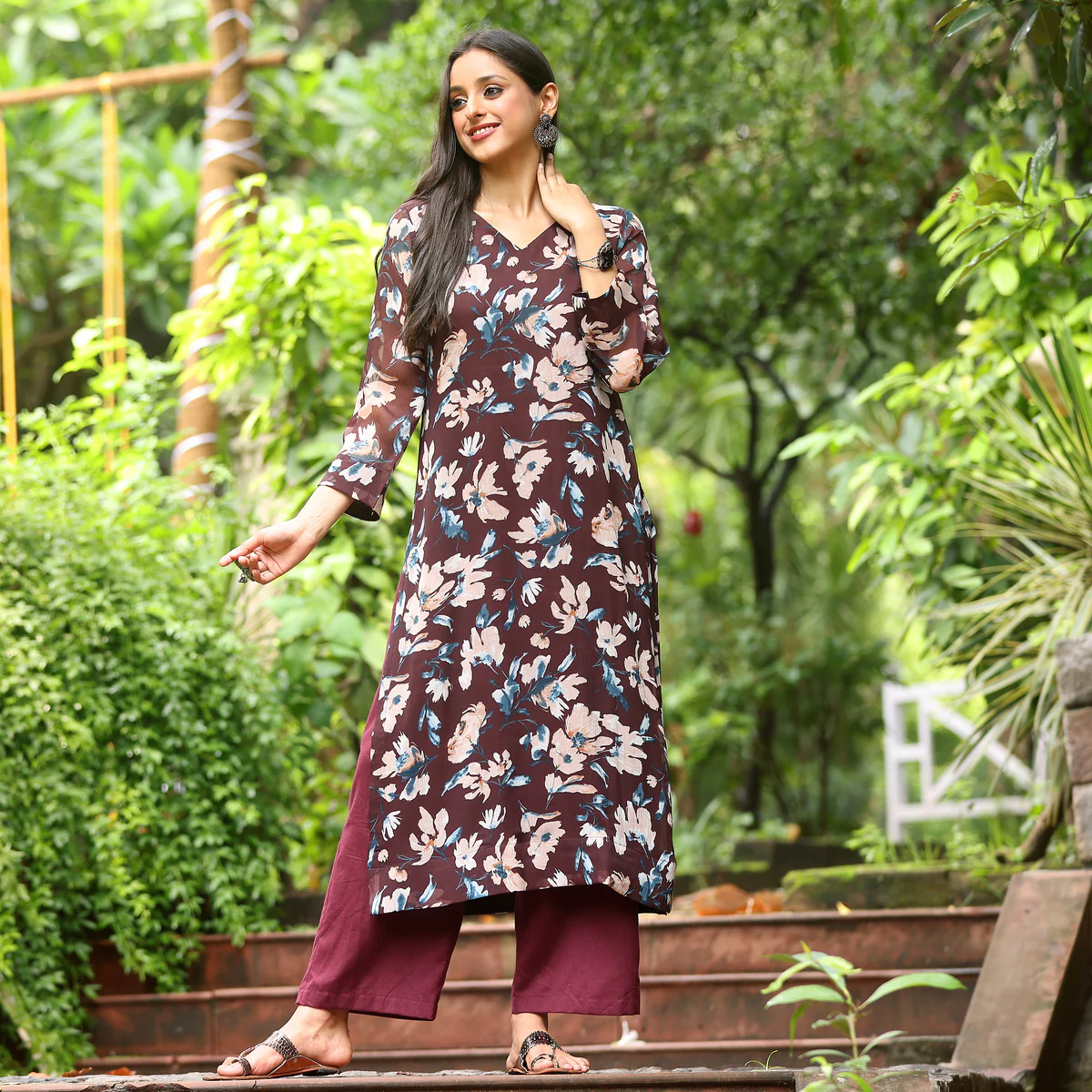 Asira Straight Georgette  Kurta - Image 2