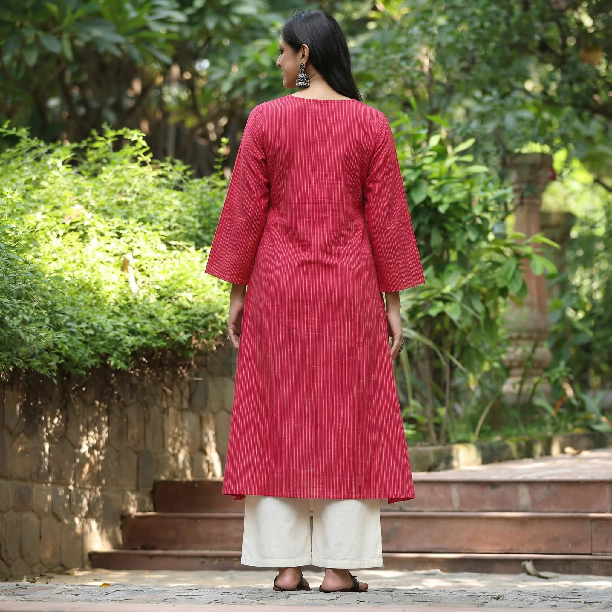 Atishi Handloom Cotton Kurta - Image 3