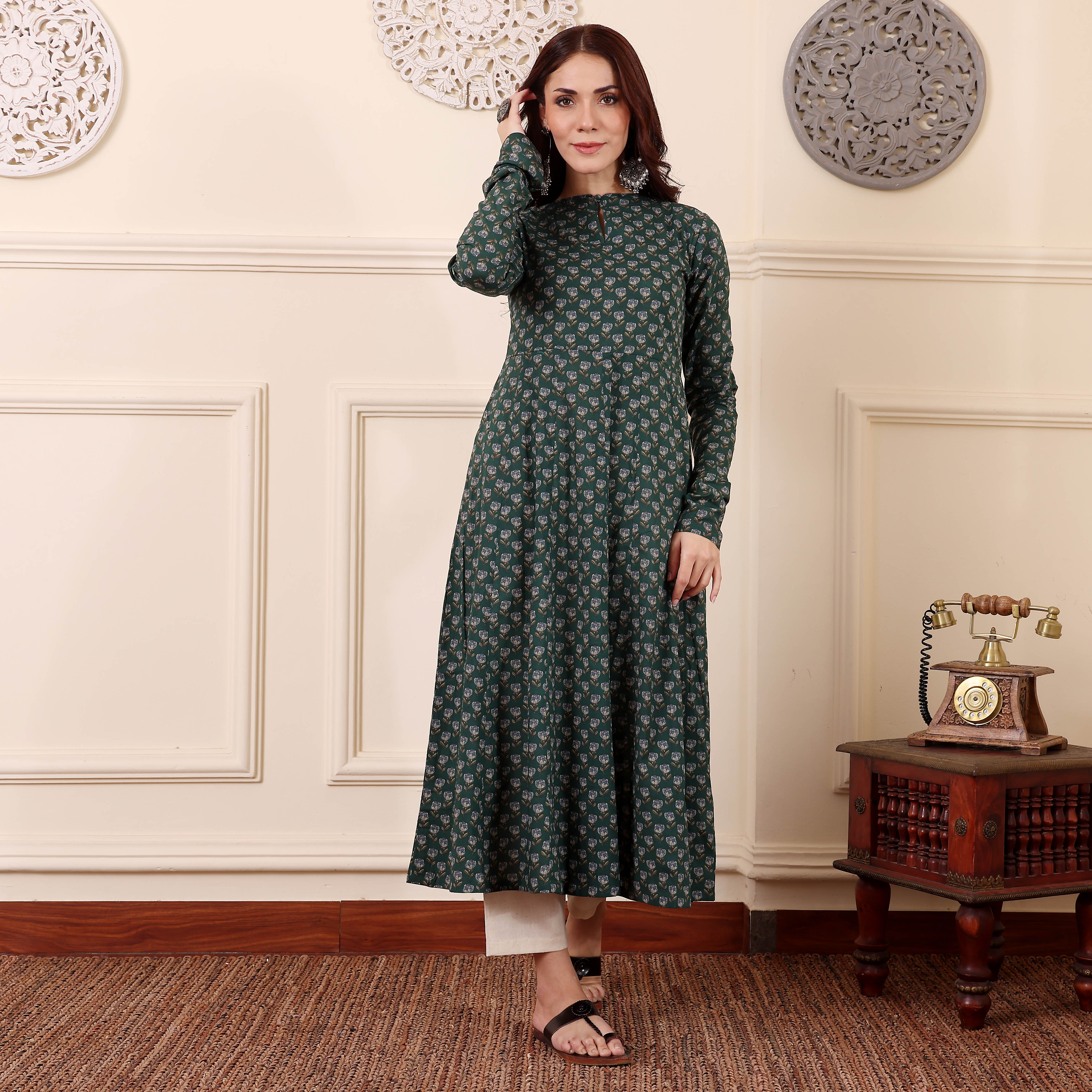 Avira Cotton Kalidaar Kurta - Image 4