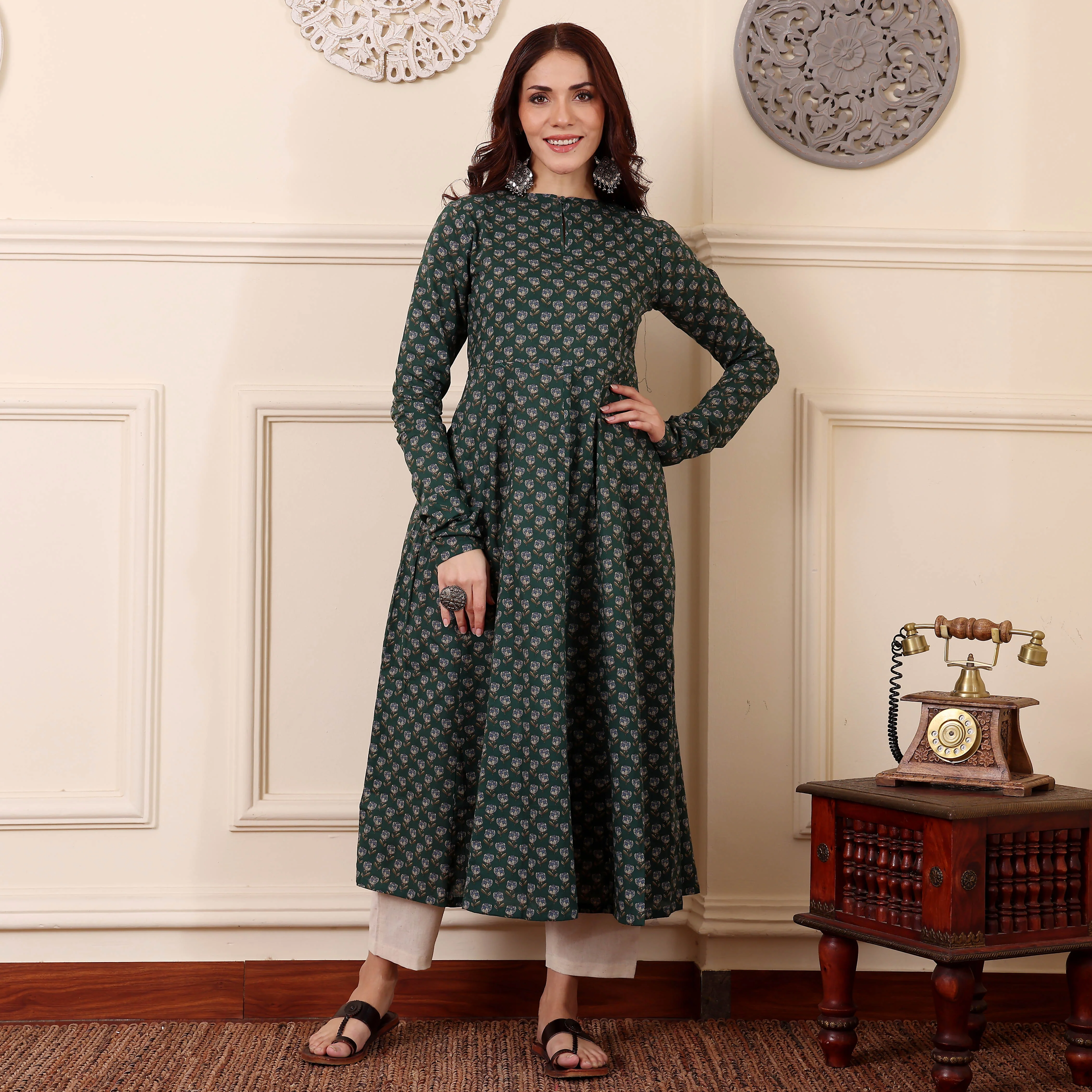 Avira Cotton Kalidaar Kurta - Image 5