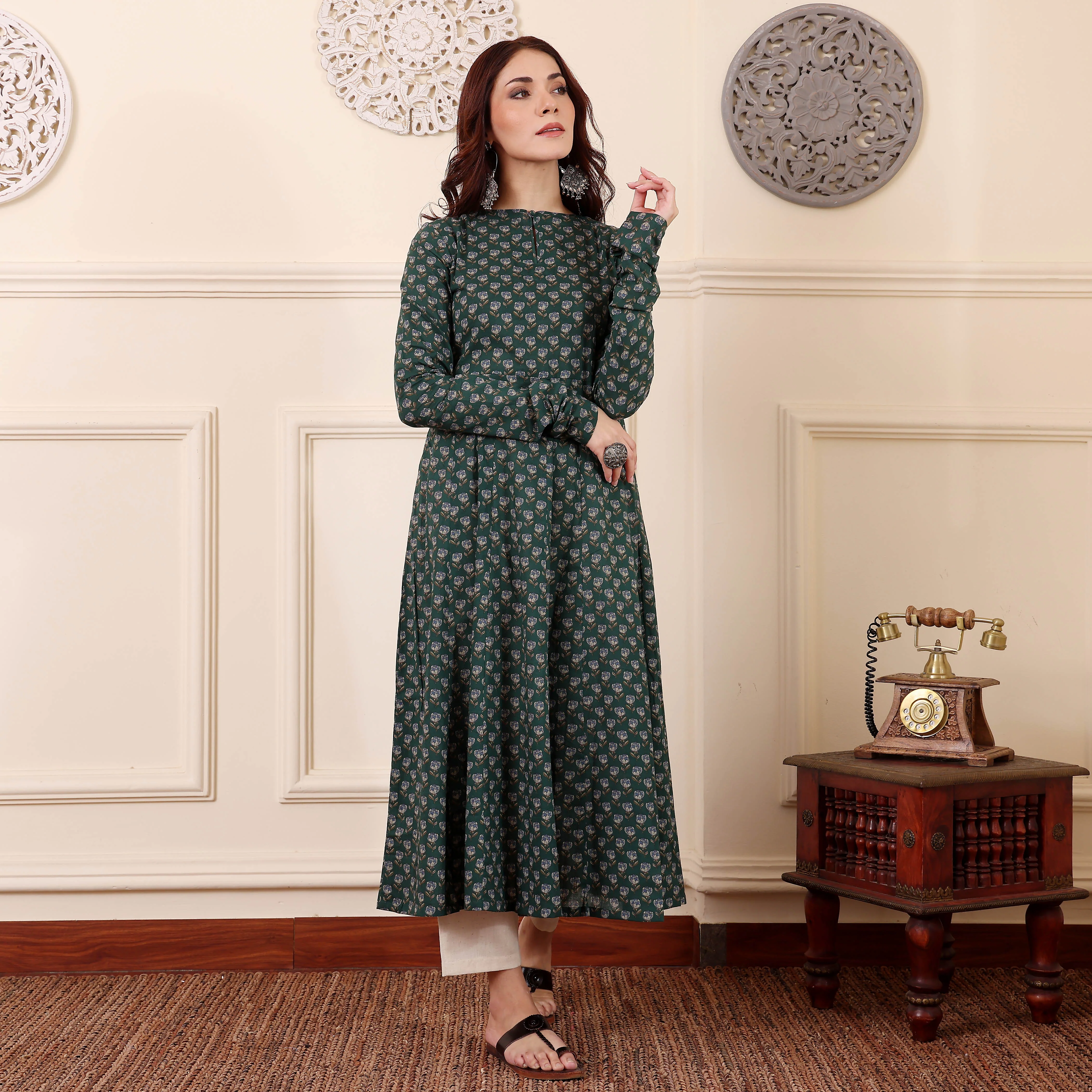 Avira Cotton Kalidaar Kurta - Image 6