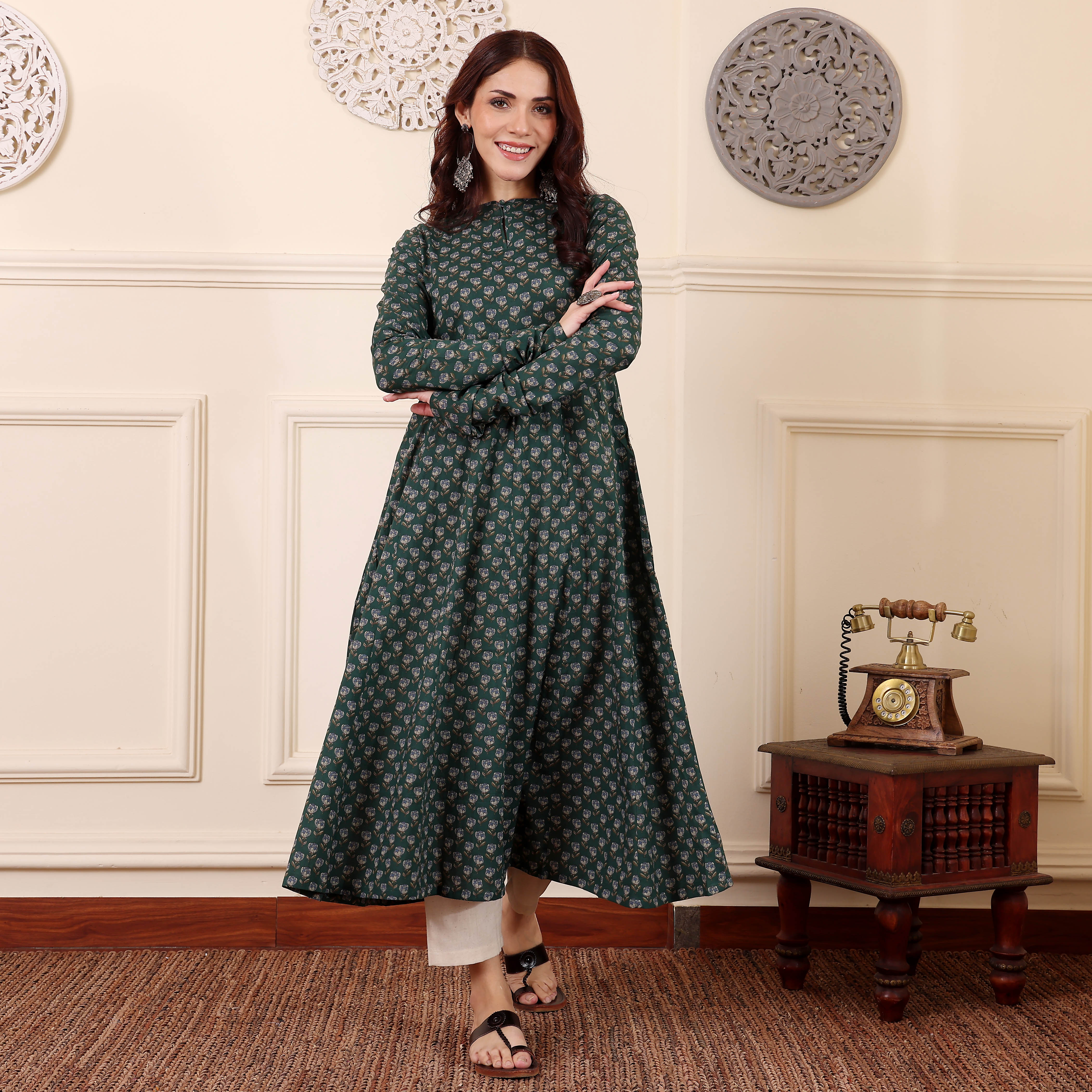 Avira Cotton Kalidaar Kurta - Image 9