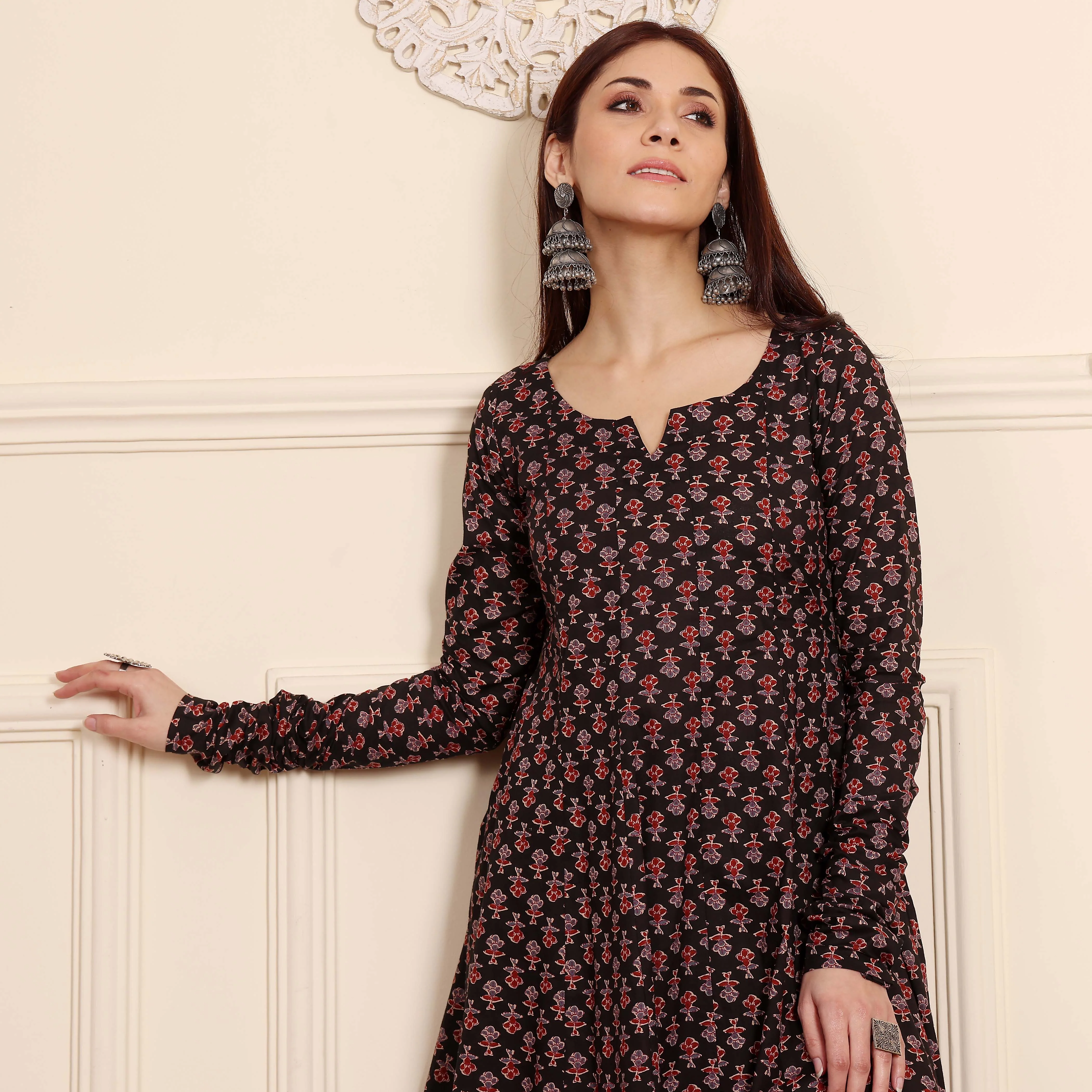 Avloka Cotton Kurta - Image 6