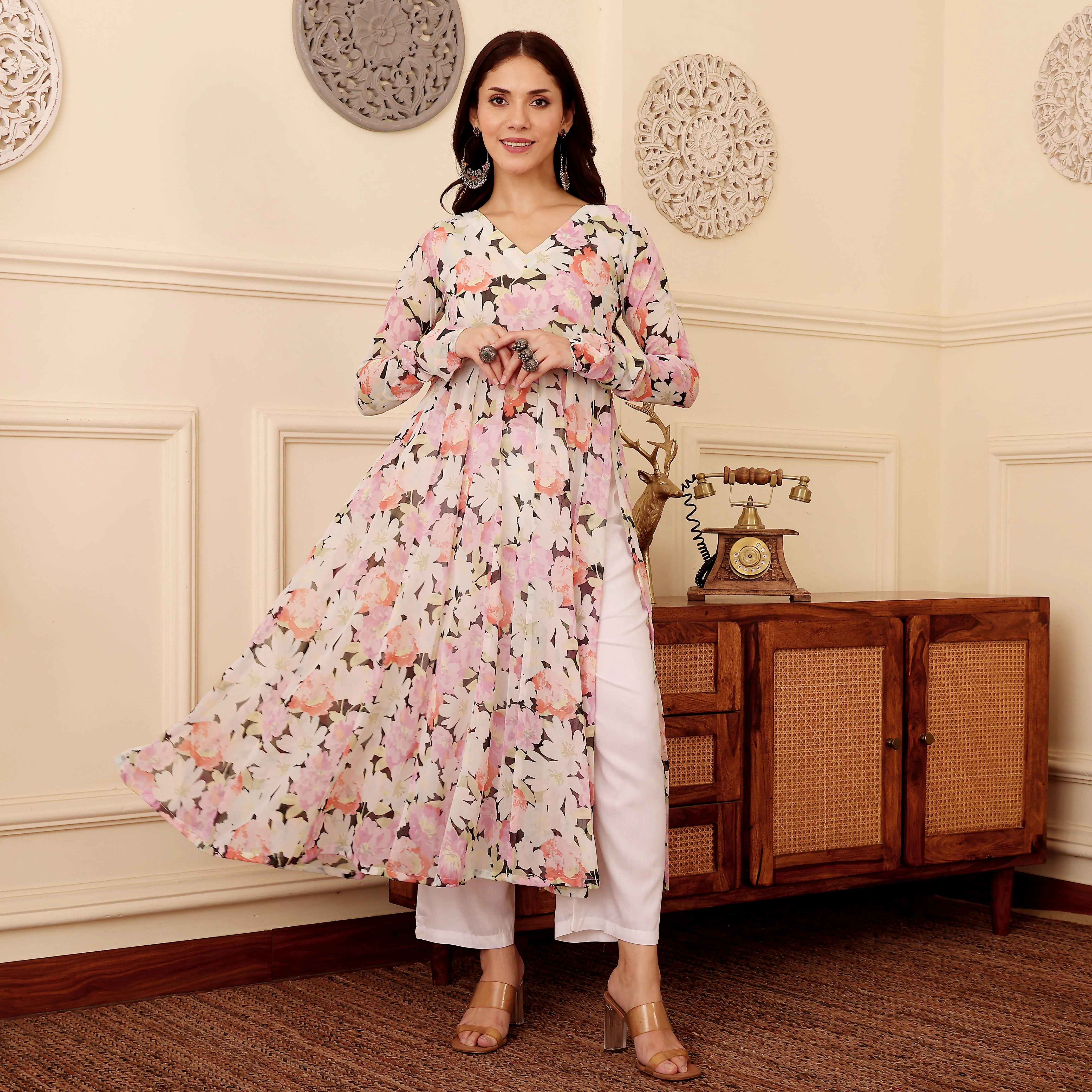 Akana Georgette Kurta - Image 5