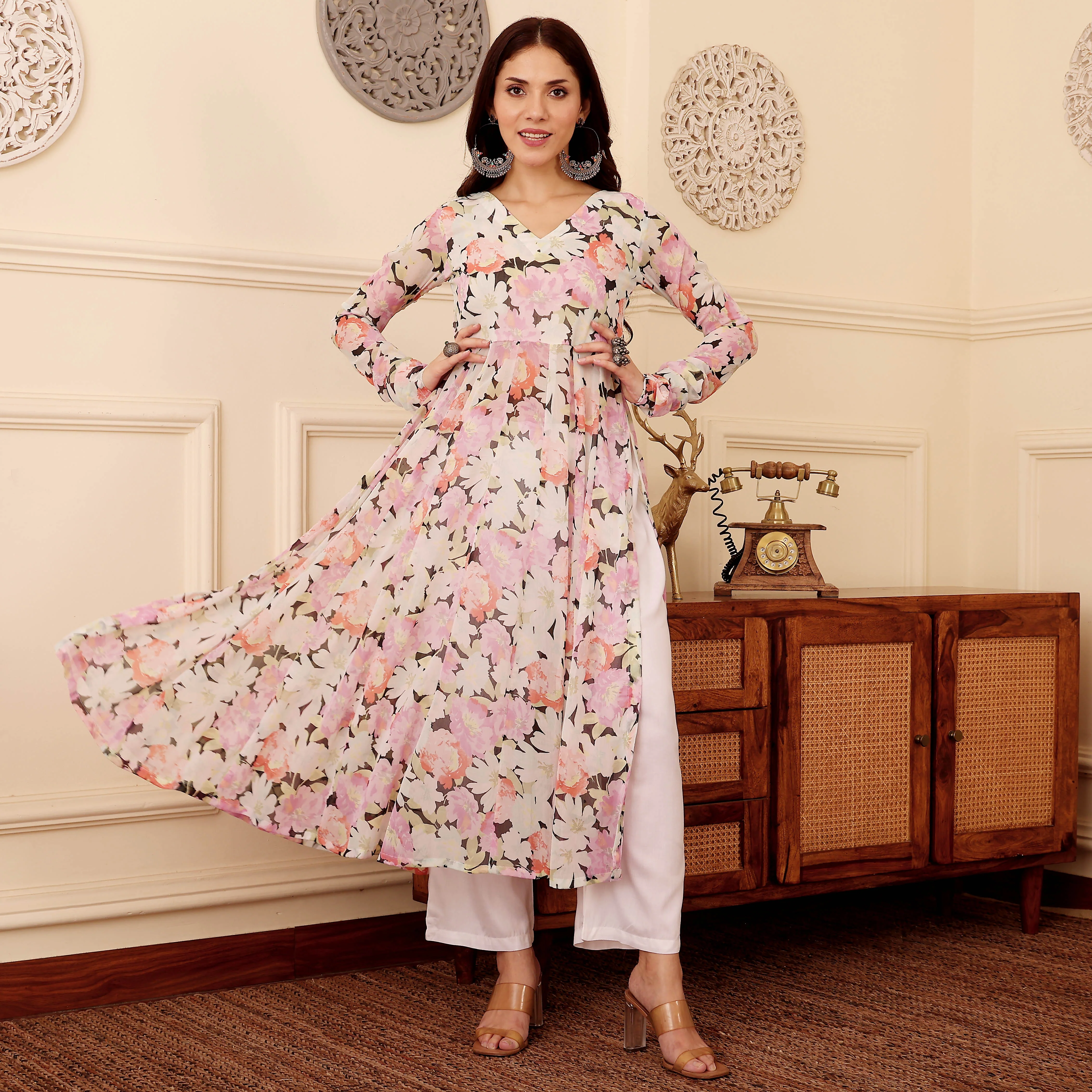 Akana Georgette Kurta - Image 9