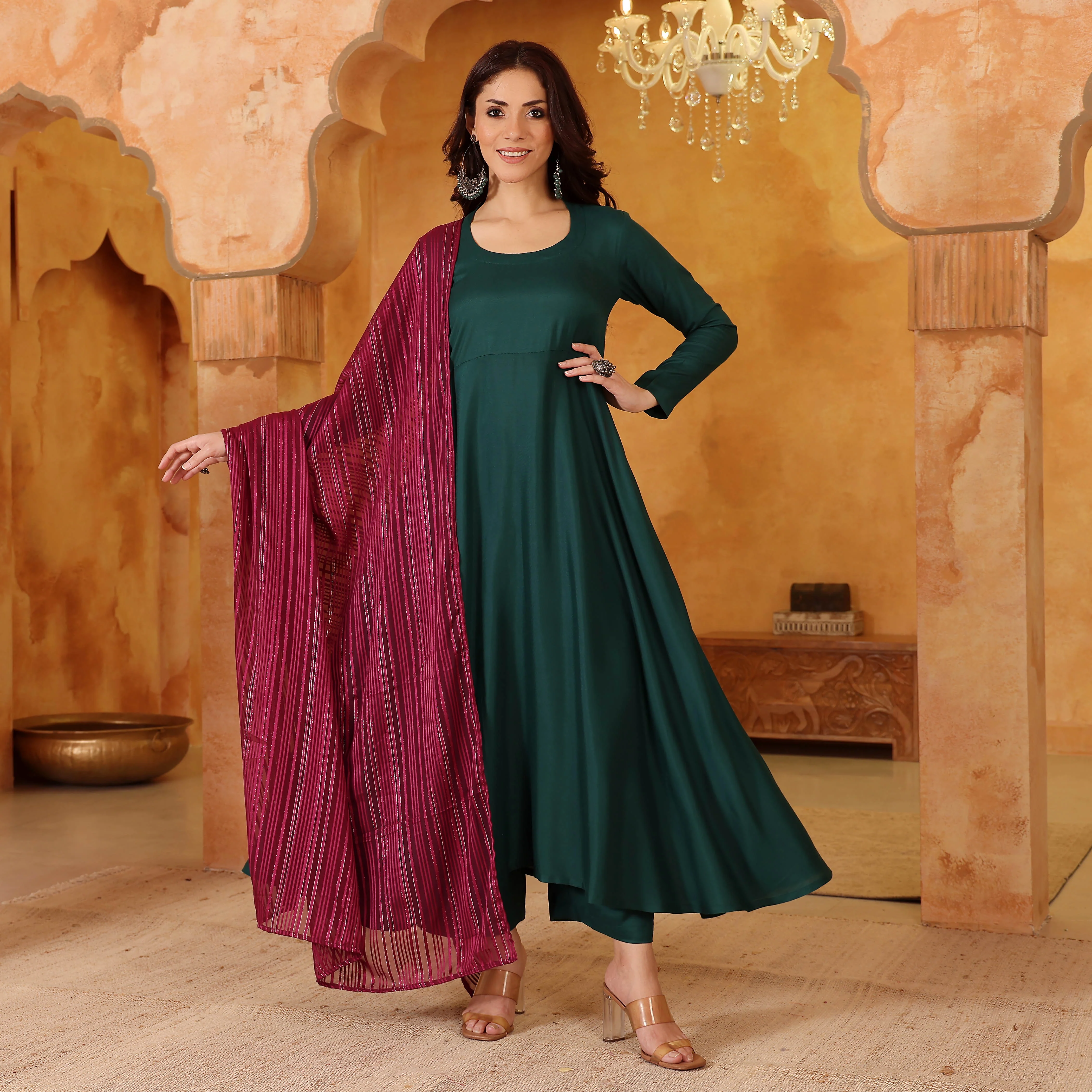 Kanika  Rayon  Suit Set - Image 2