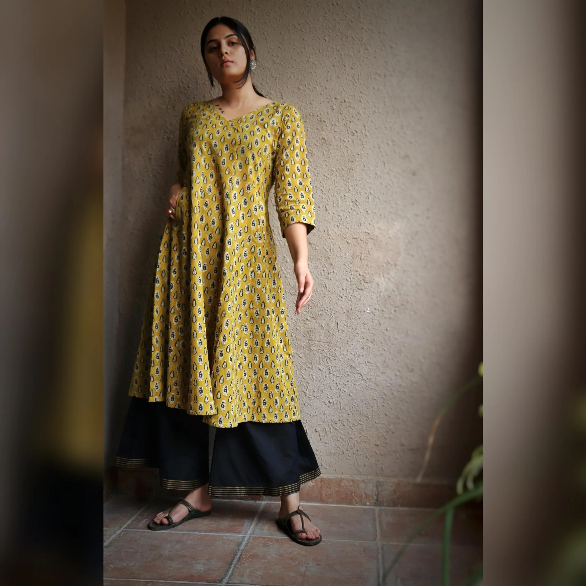 Baaruni Mustard Kurta - Image 2