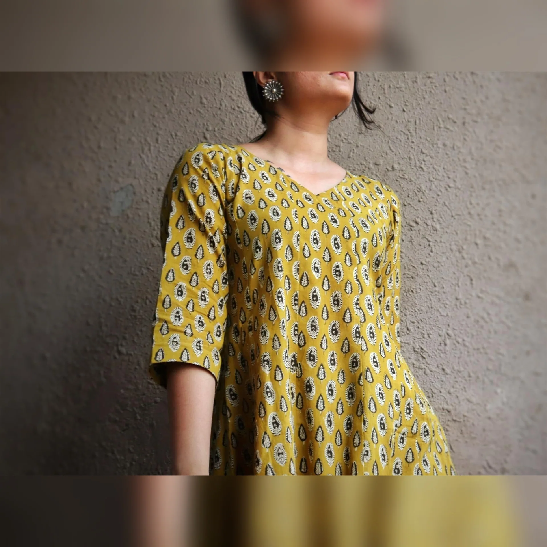 Baaruni Mustard Kurta - Image 4