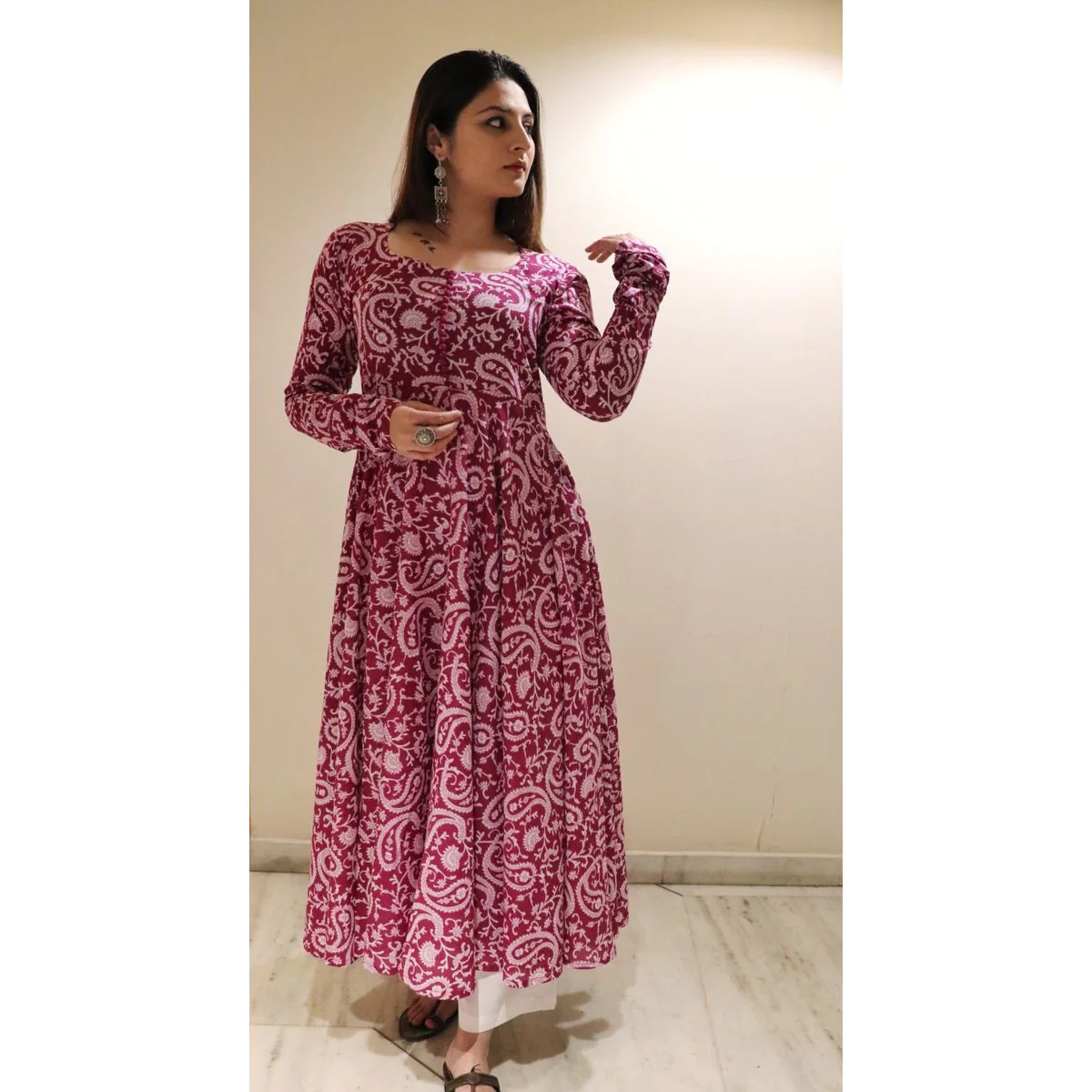 Banhi Paisley Gher Cotton Kurta - Image 3