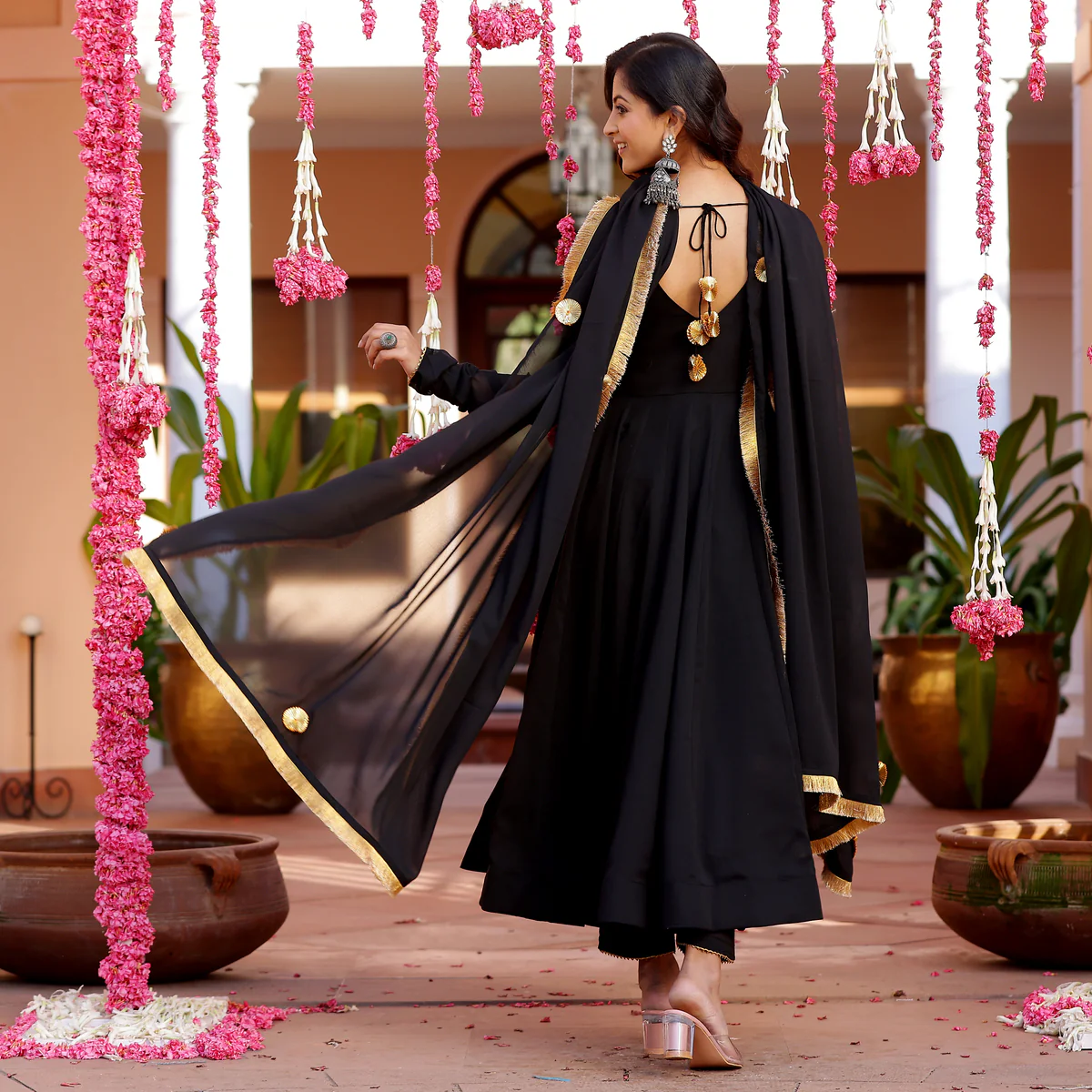 Black Kalira Georgette set - Image 4