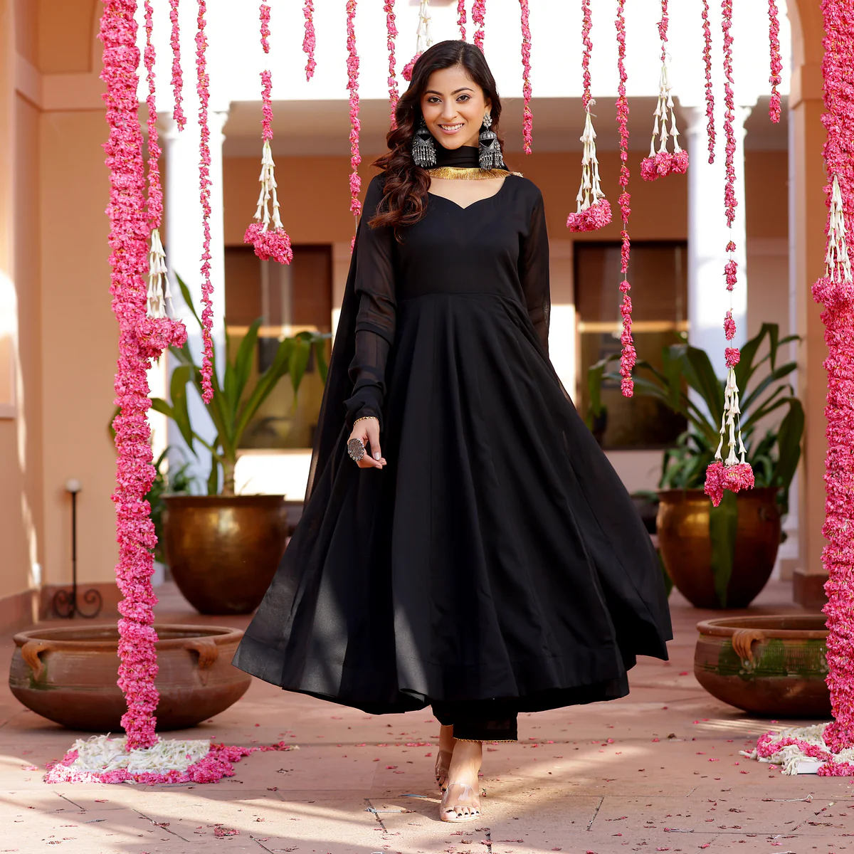 Black Kalira Georgette set - Image 5