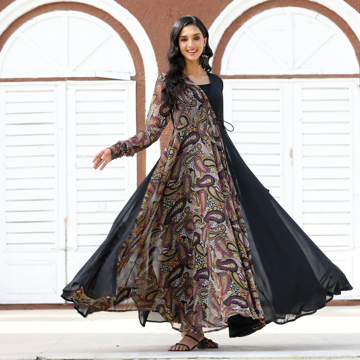 Black Shrug Angrakha Georgette Set - Image 12