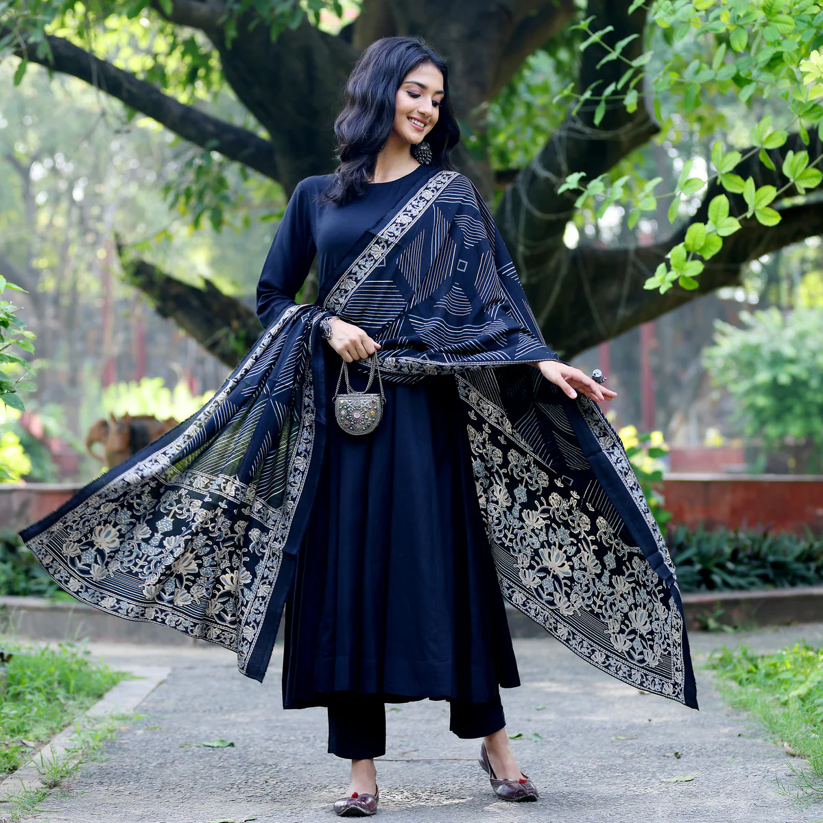 Black Varga Rayon  Set - Image 7