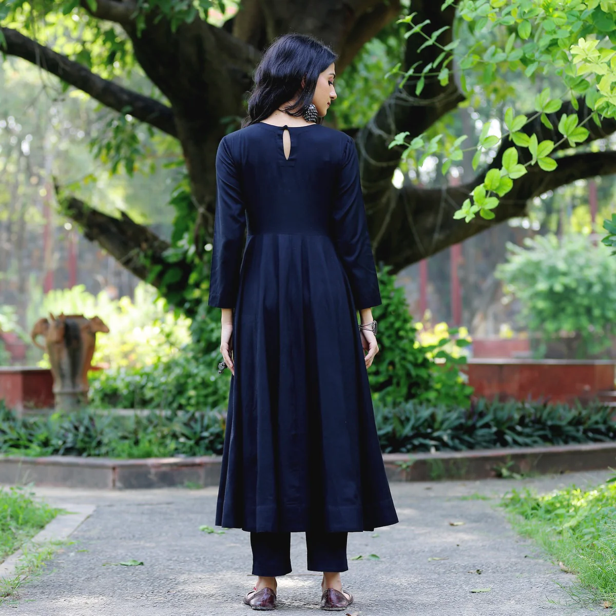 Black Varga Rayon  Set - Image 8