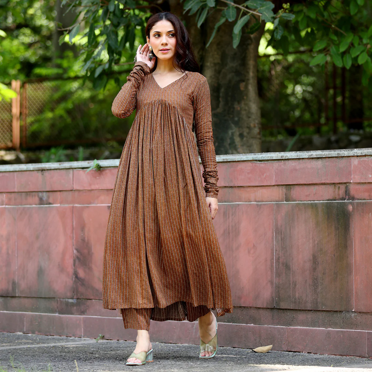 Brown Kairav Set - Image 2