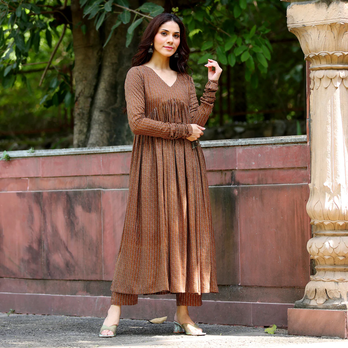 Brown Kairav Set - Image 3