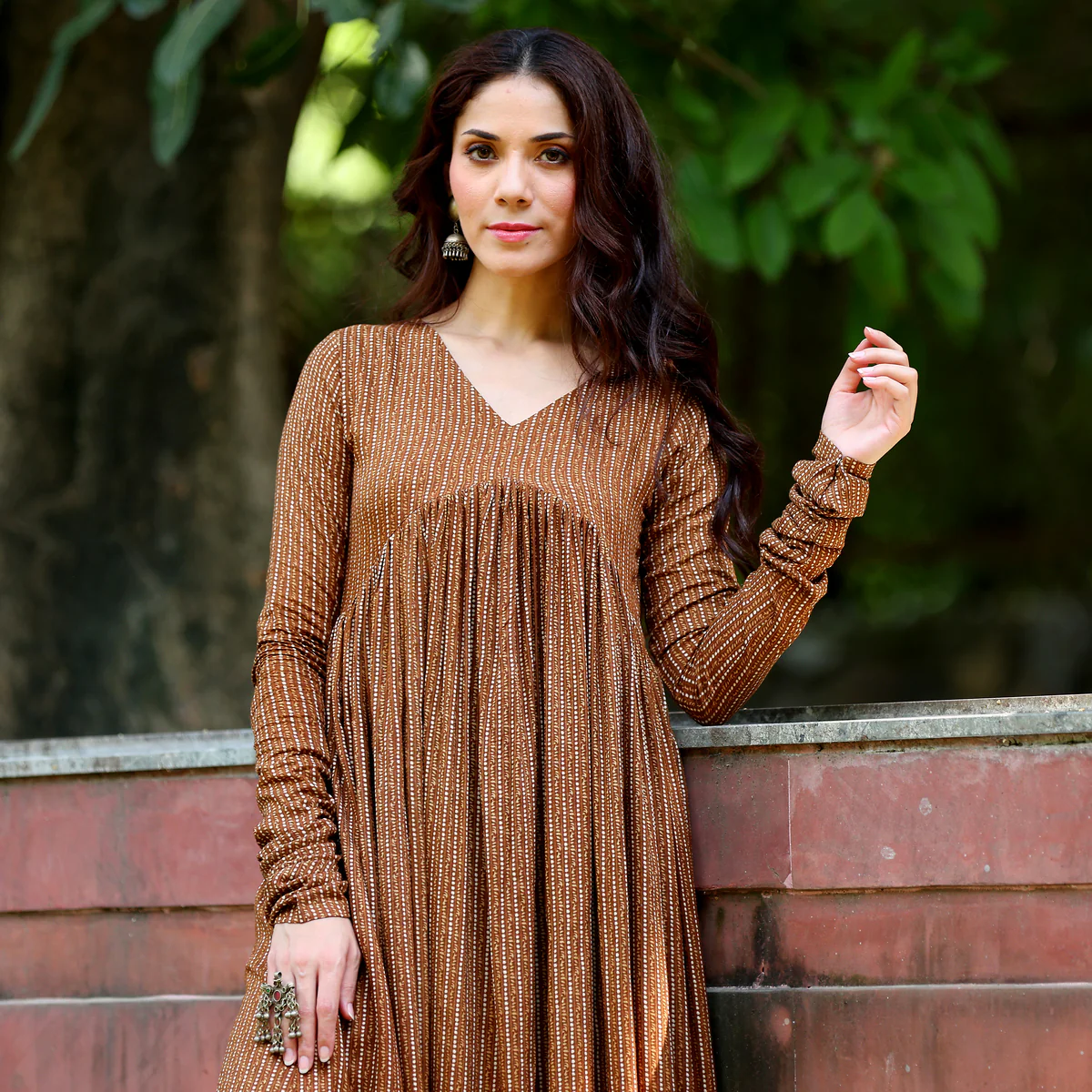 Brown Kairav Set - Image 4