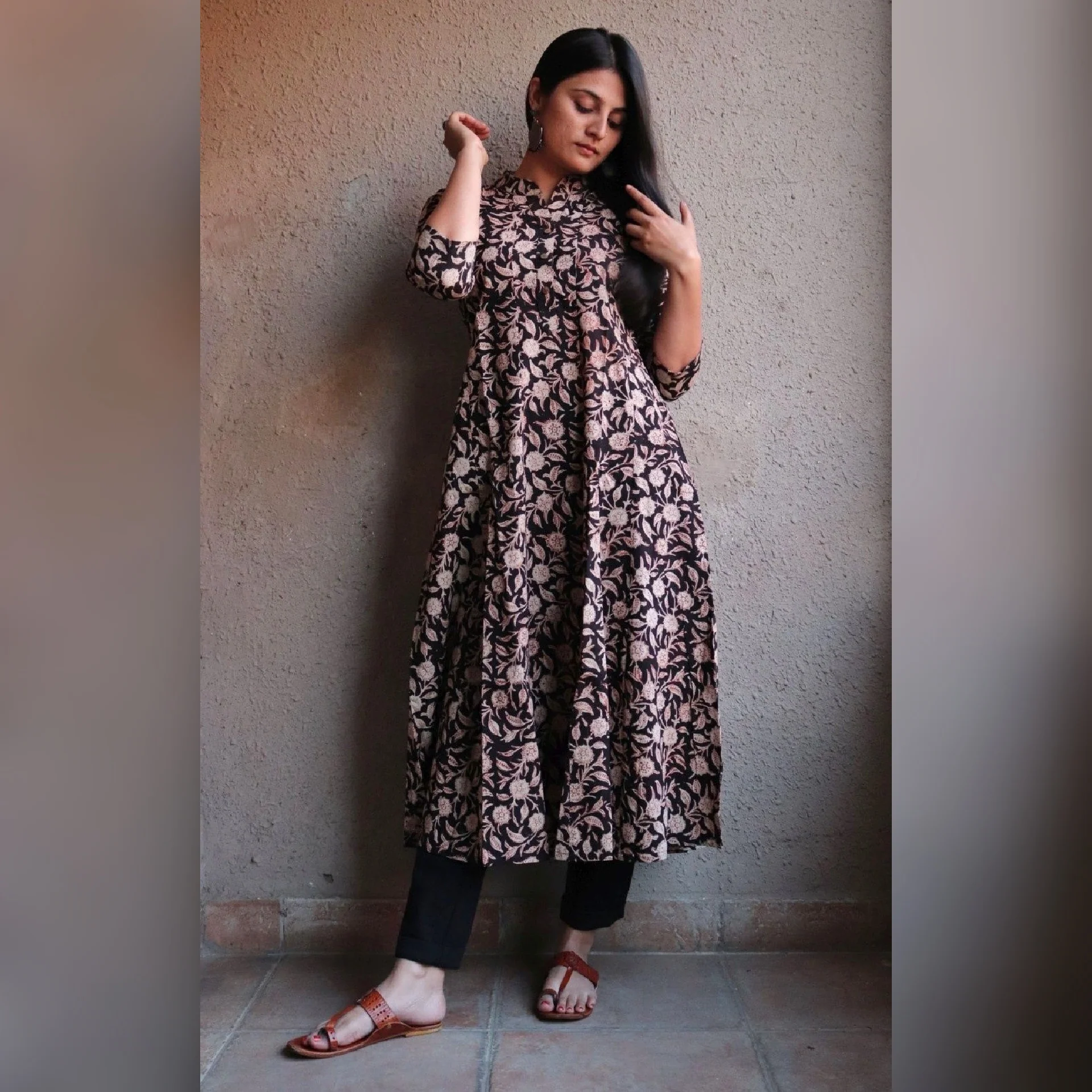 Brown Kalmakri Kurta - Image 3