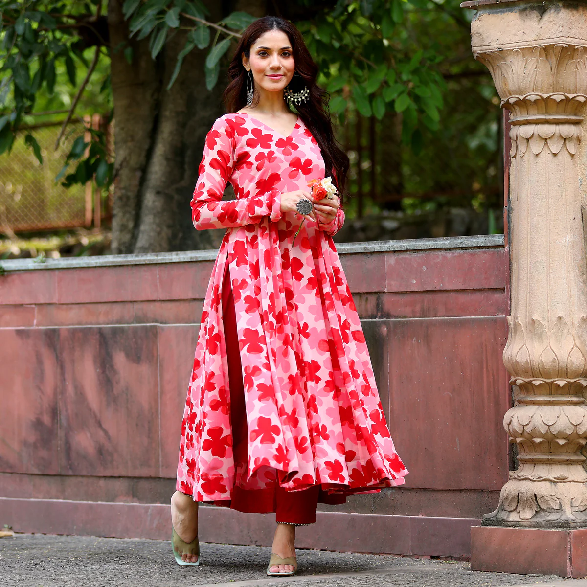 Darshi Floral Georgette  Set - Image 2