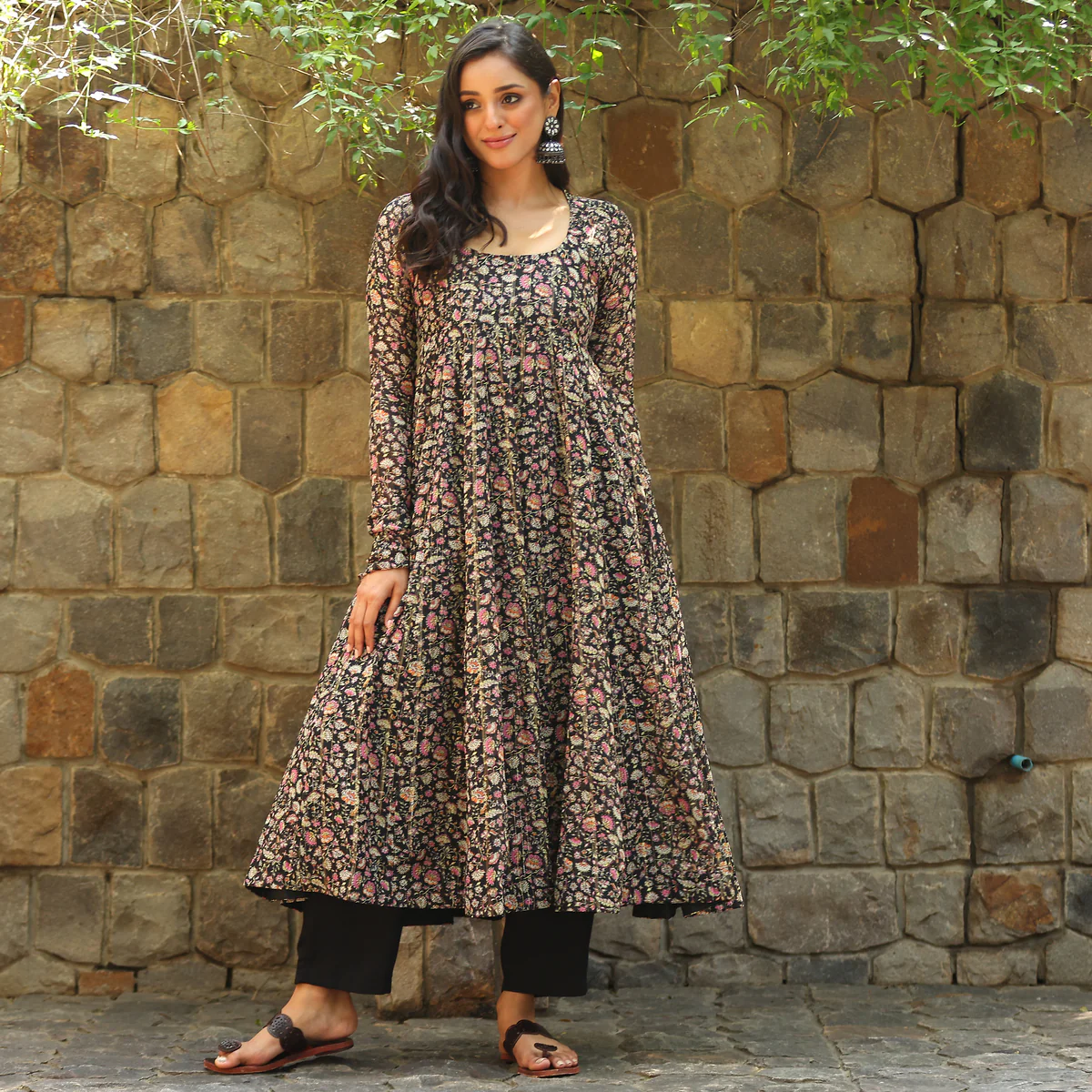 Ehana Georgette Kurta - Image 3