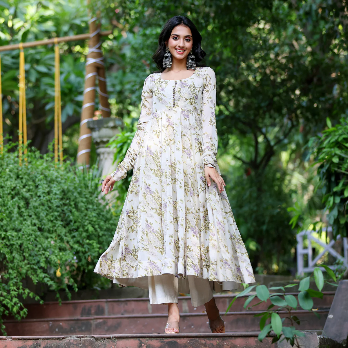 Esha Floral Georgette Kurta - Image 3