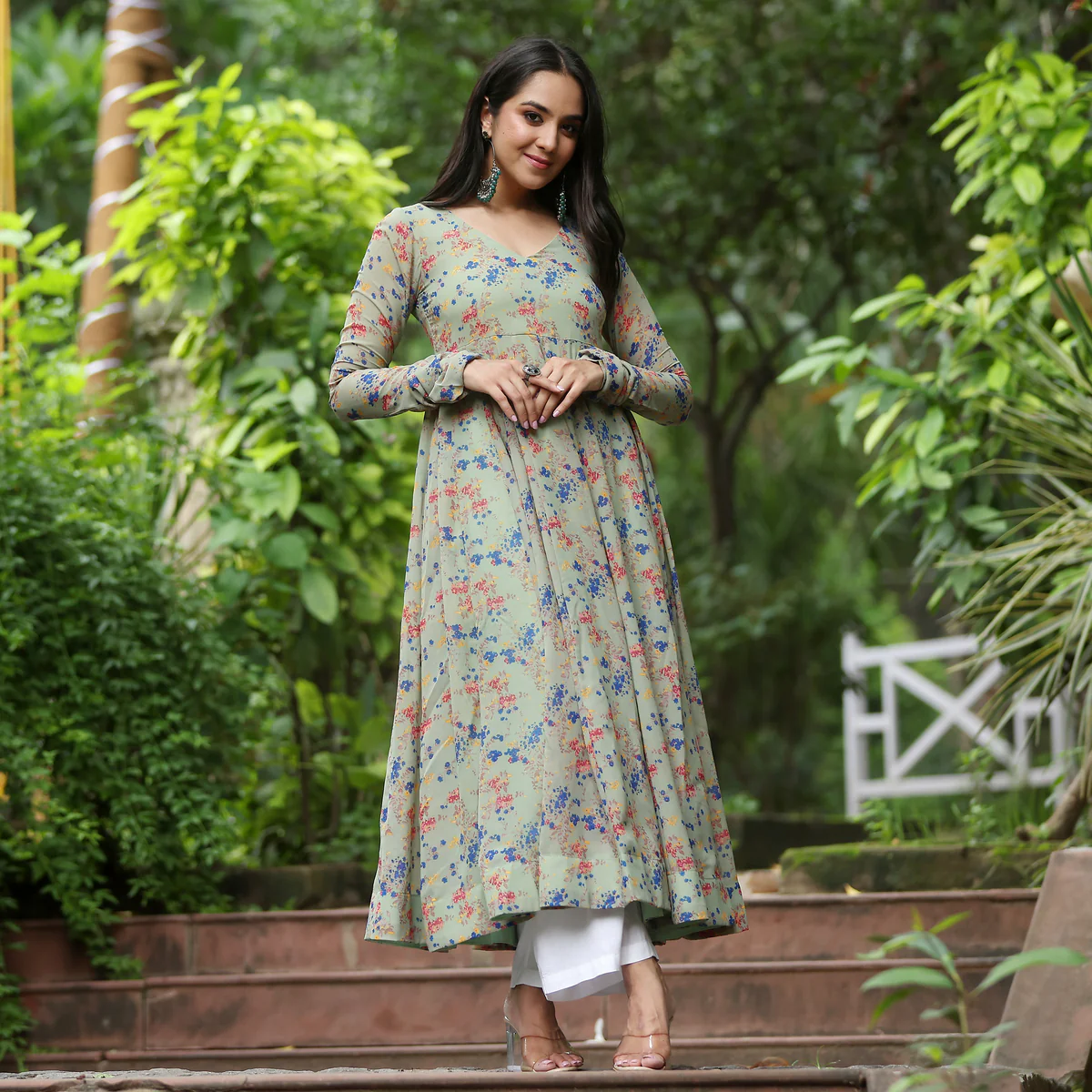 Floral Akshi Gerogette Kurta - Image 6