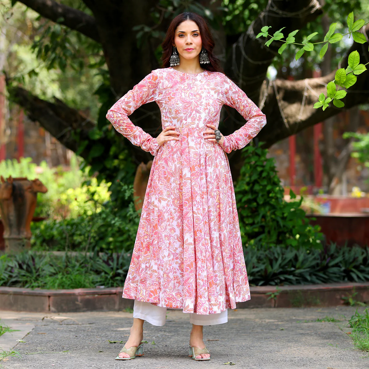 Floral Dalaja Georgette Kurta - Image 4