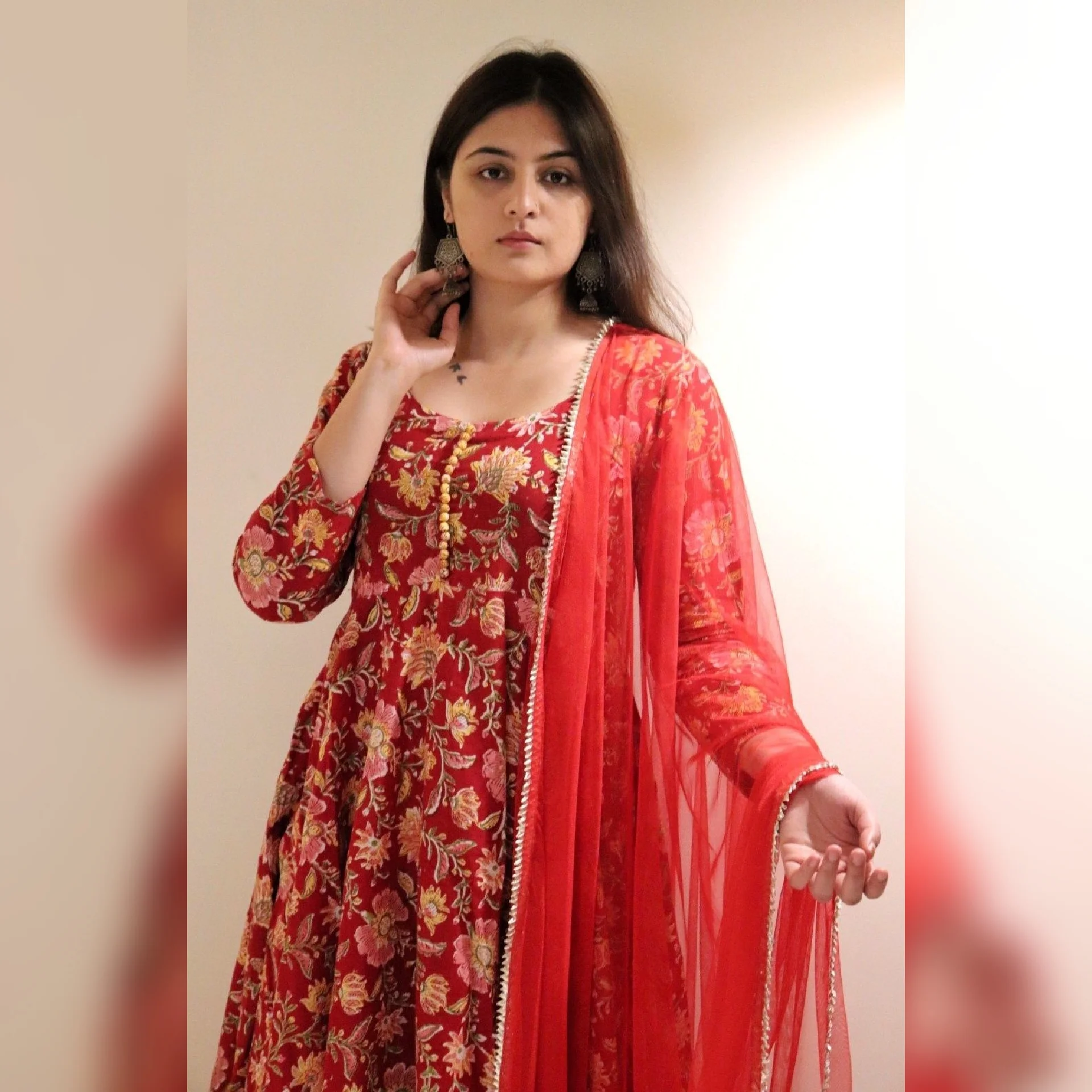 Gauri Red Gher Set - Image 2