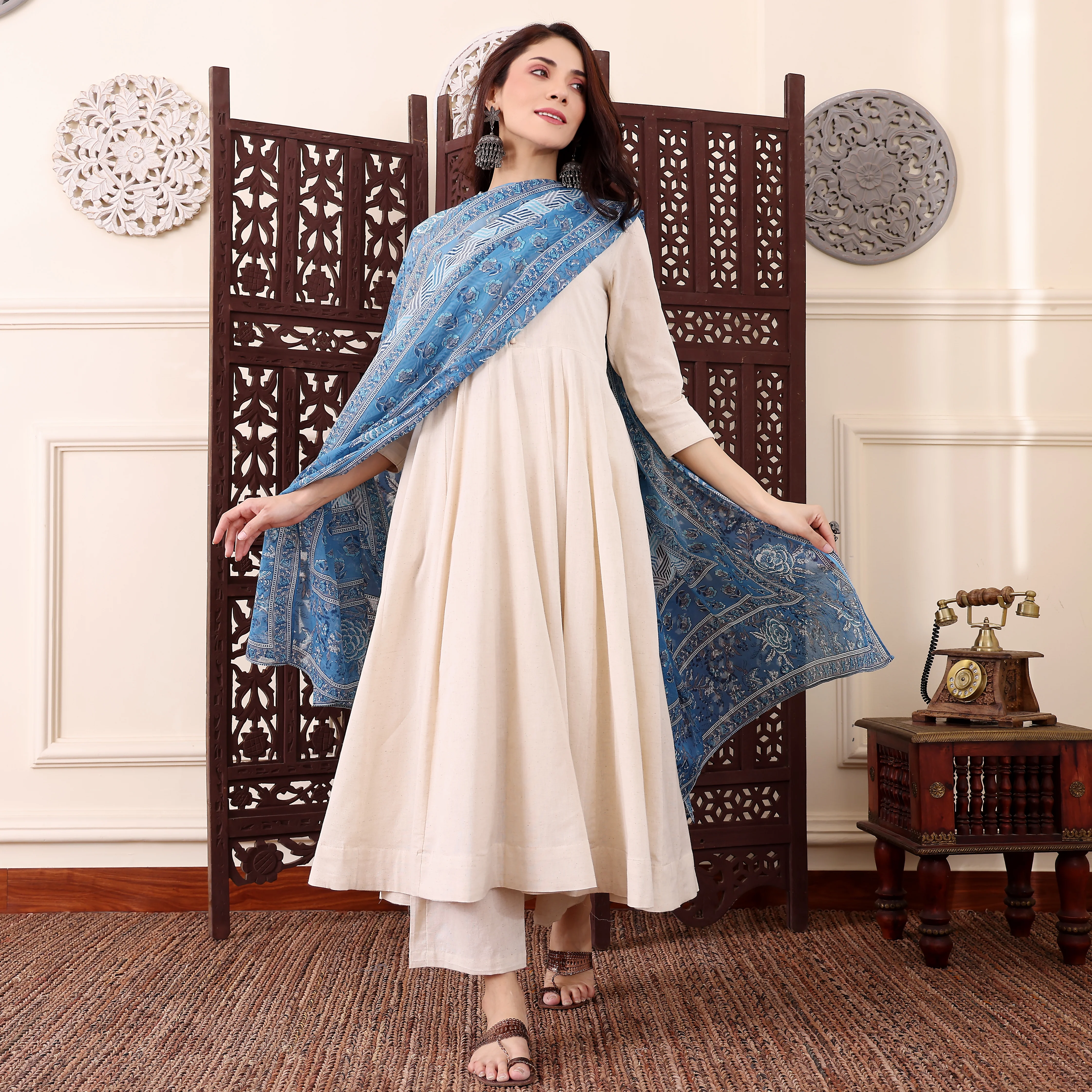 Gayatri Handloom Cotton Set - Image 4