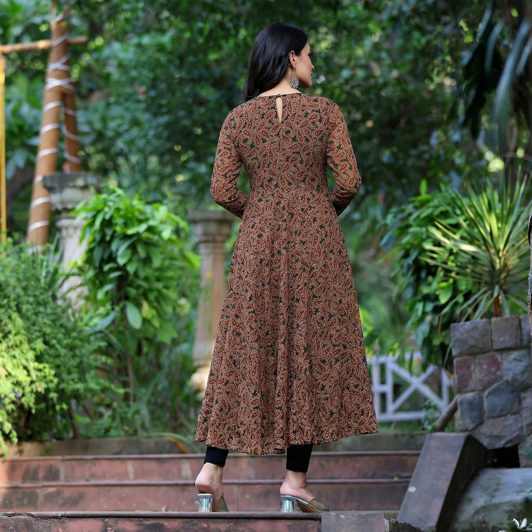 Gita Georgette Kurta - Image 3