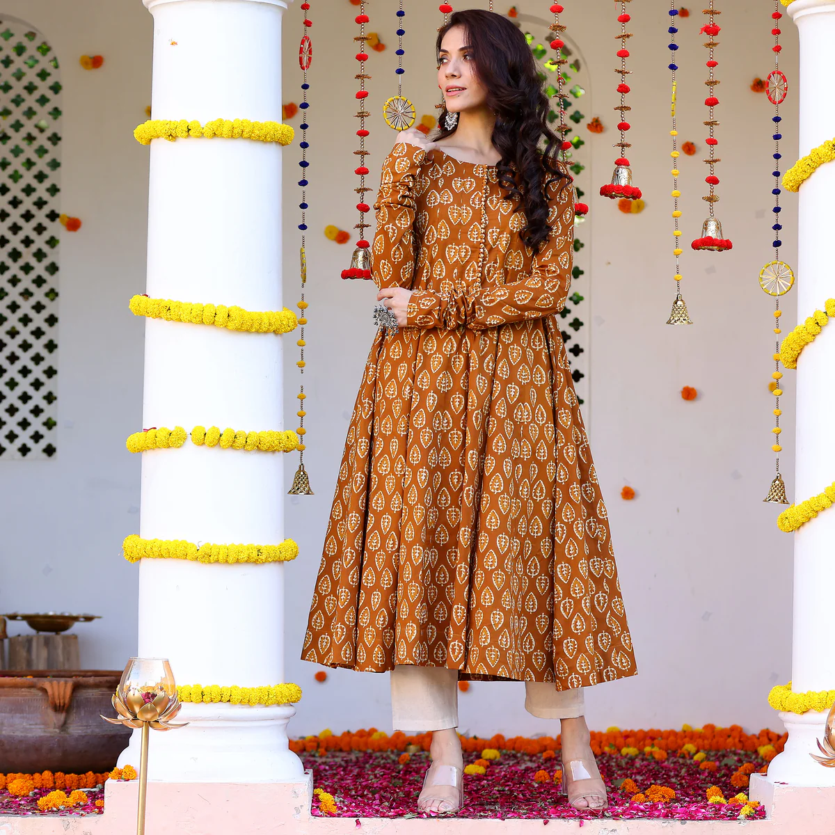 Iqra Mustard Cotton Kaalidar Kurta - Image 4
