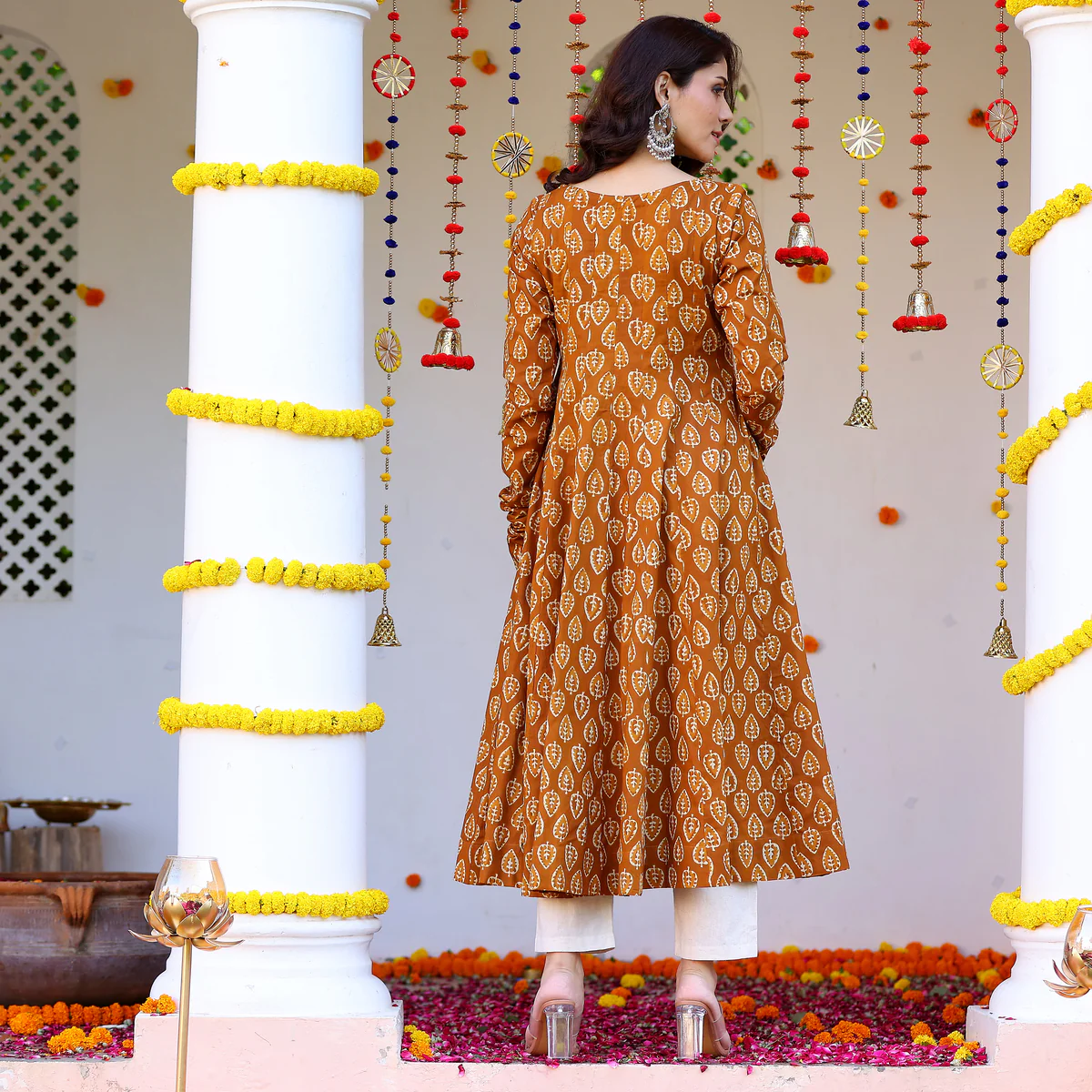 Iqra Mustard Cotton Kaalidar Kurta - Image 7