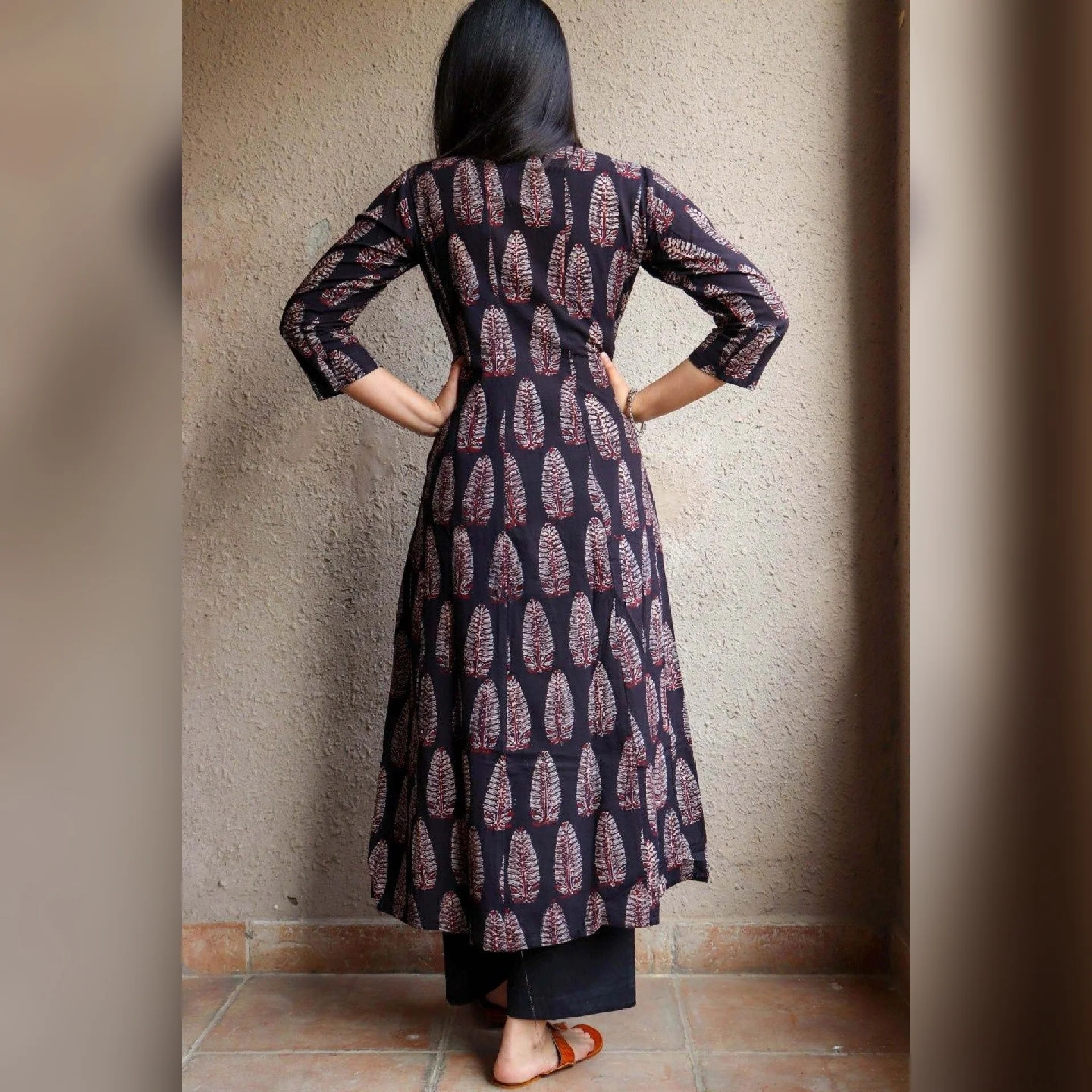 Jamini Ajrakh Kurta - Image 3