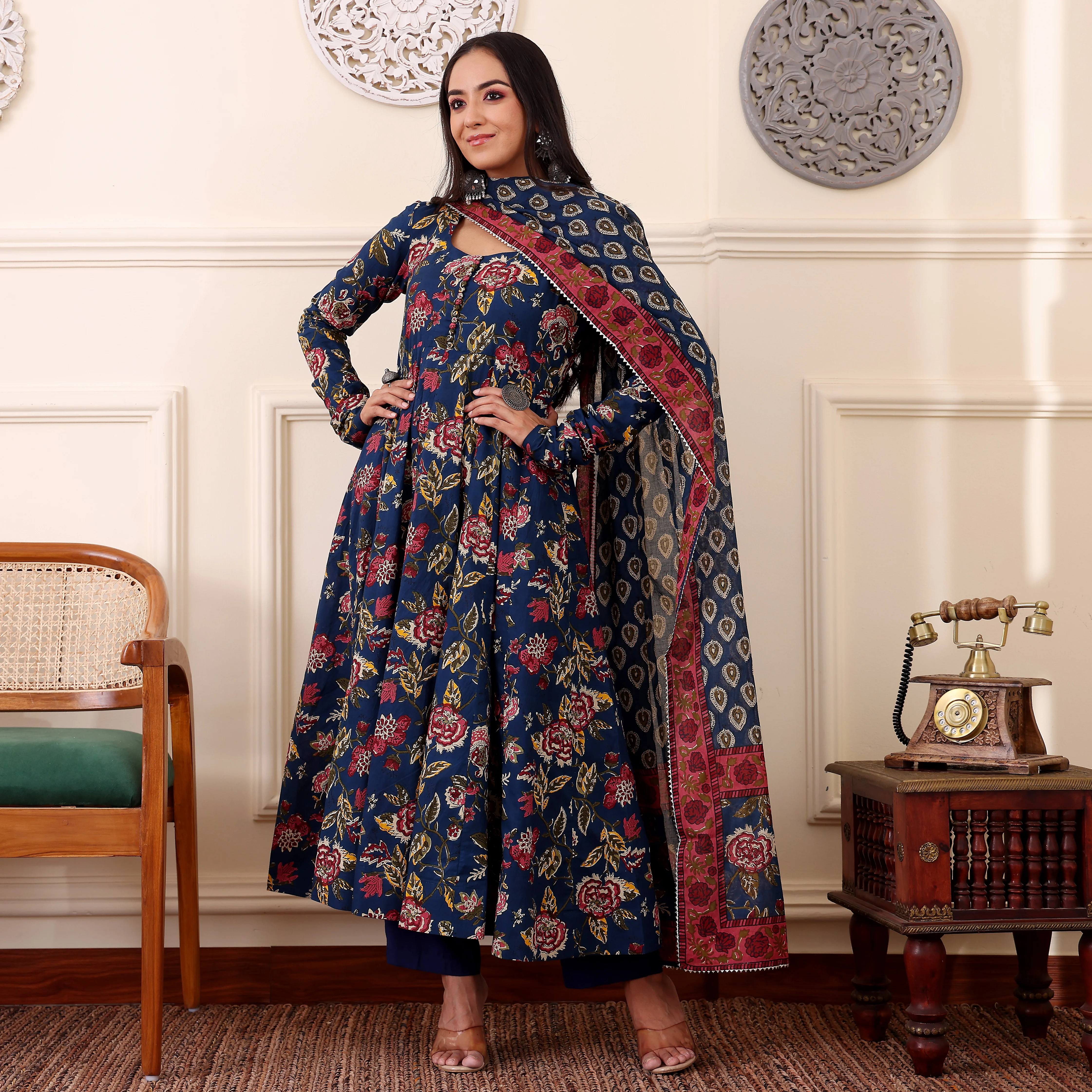 Jamini Cotton Kalidaar Set - Image 12