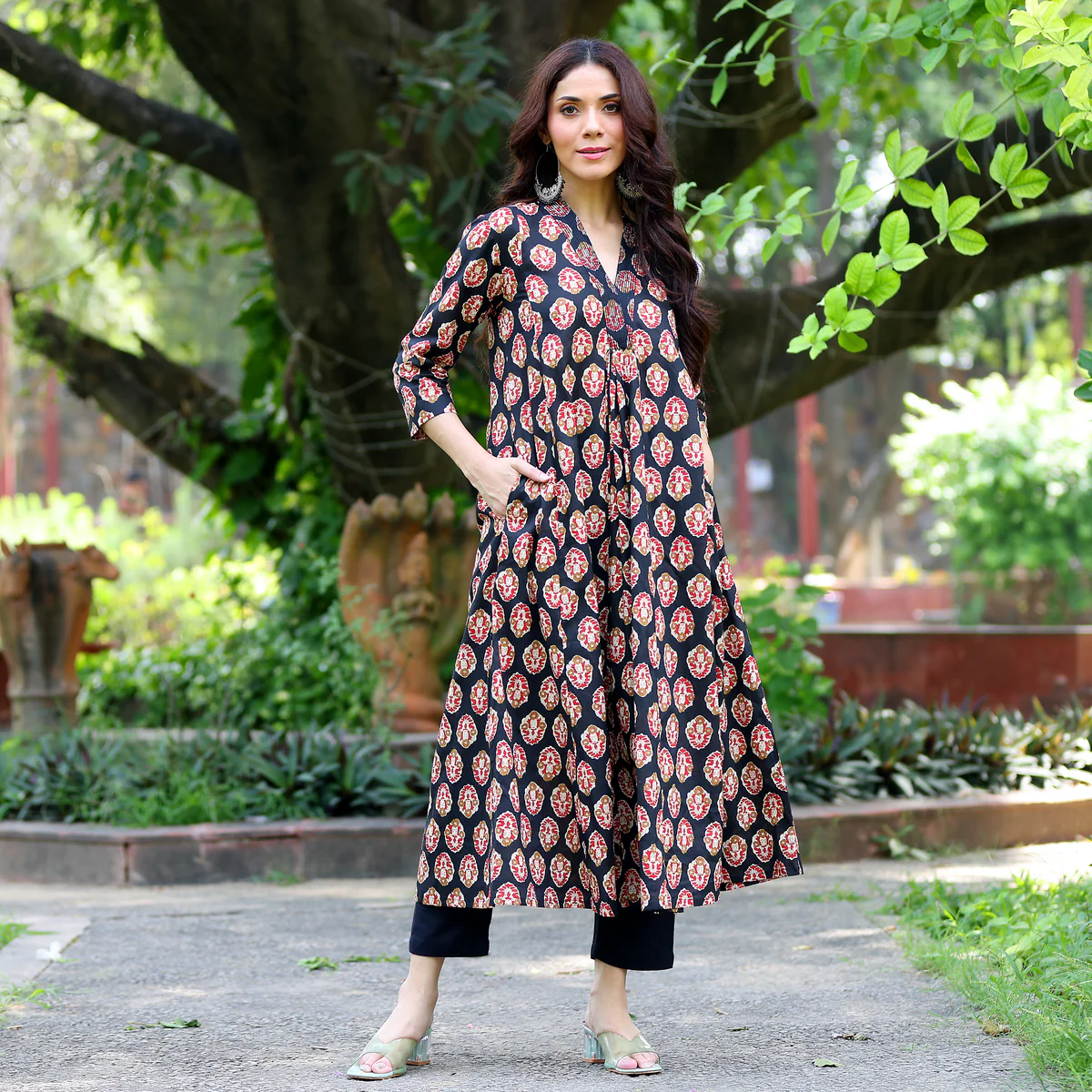 Jasmi Cotton Printed Kurta - Image 3