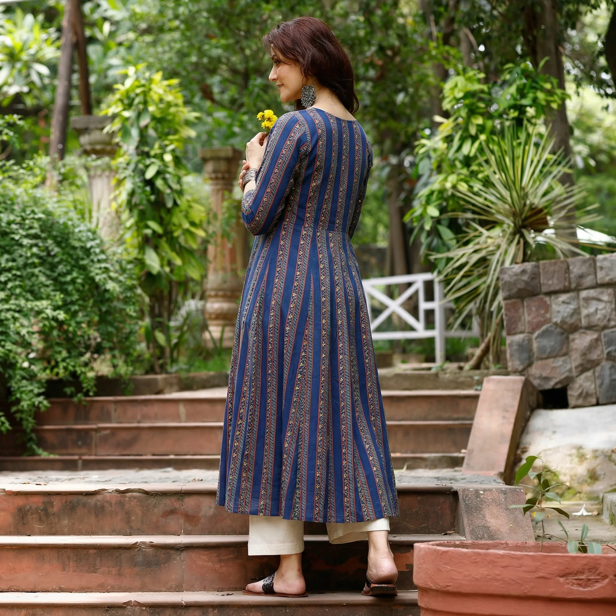 Jayshri Cotton Kurta - Image 3