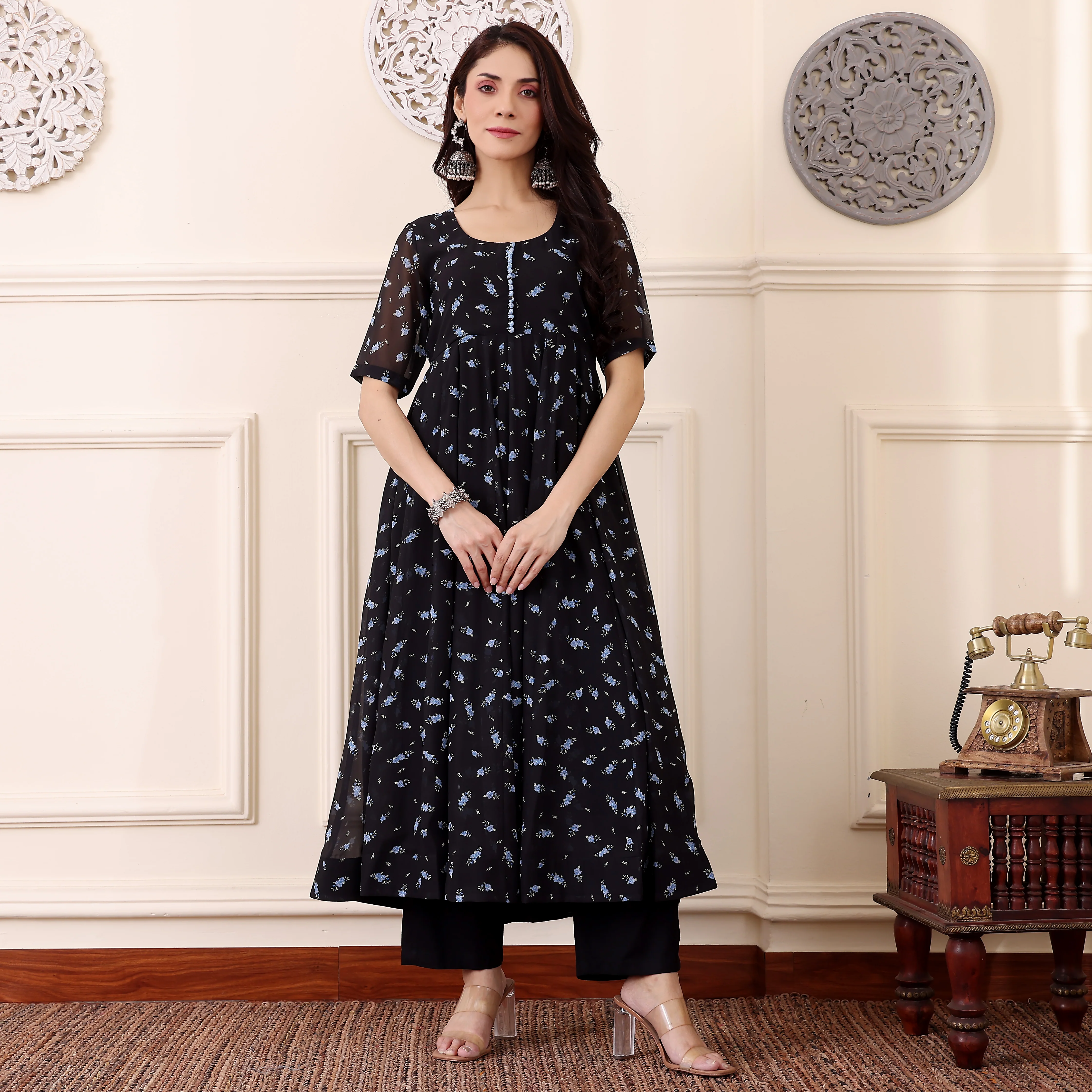 Jia Georgette Kalidaar Kurta - Image 5