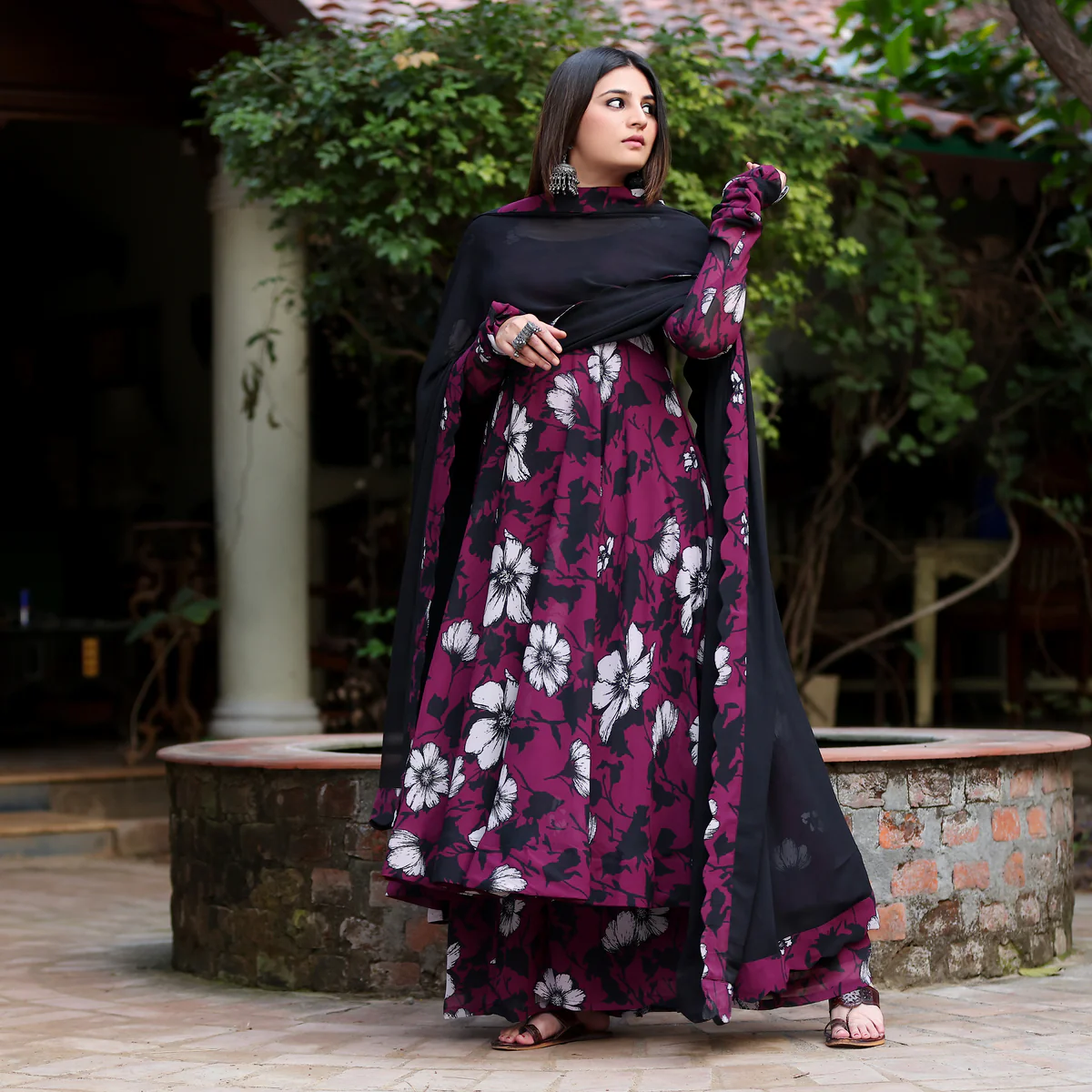 Kadambari Georgette Gher set - Image 12