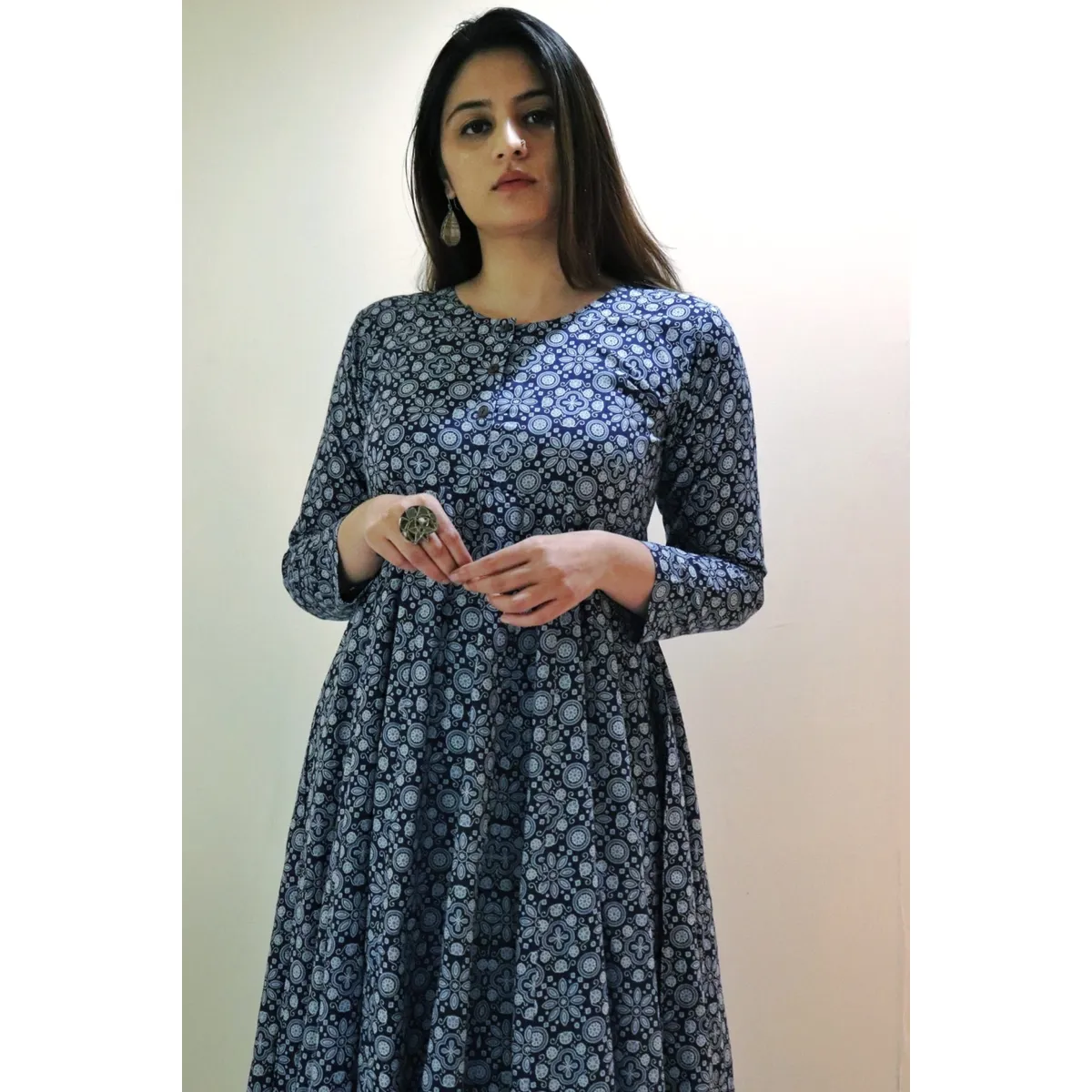 Kanira Ajrakh Kameez - Image 2