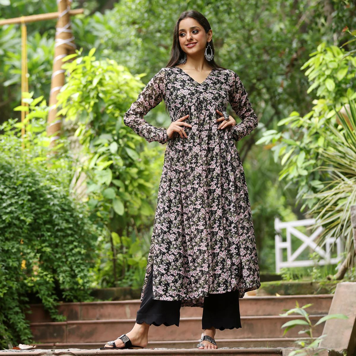 Karuni Floral Georgette Kurta - Image 5