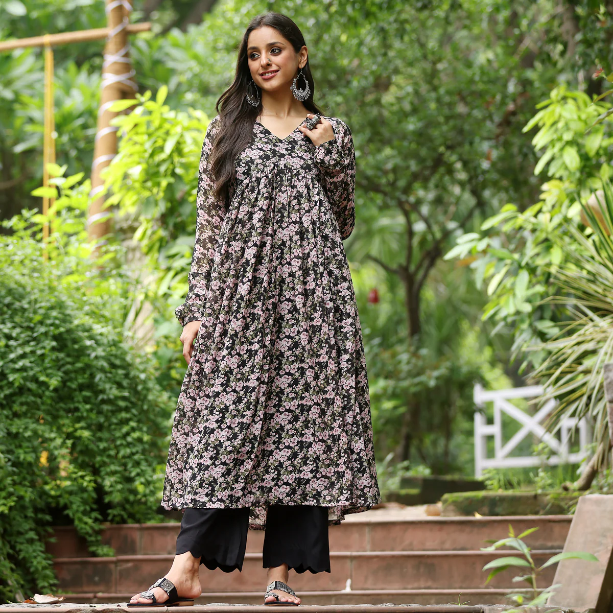 Karuni Floral Georgette Kurta - Image 8