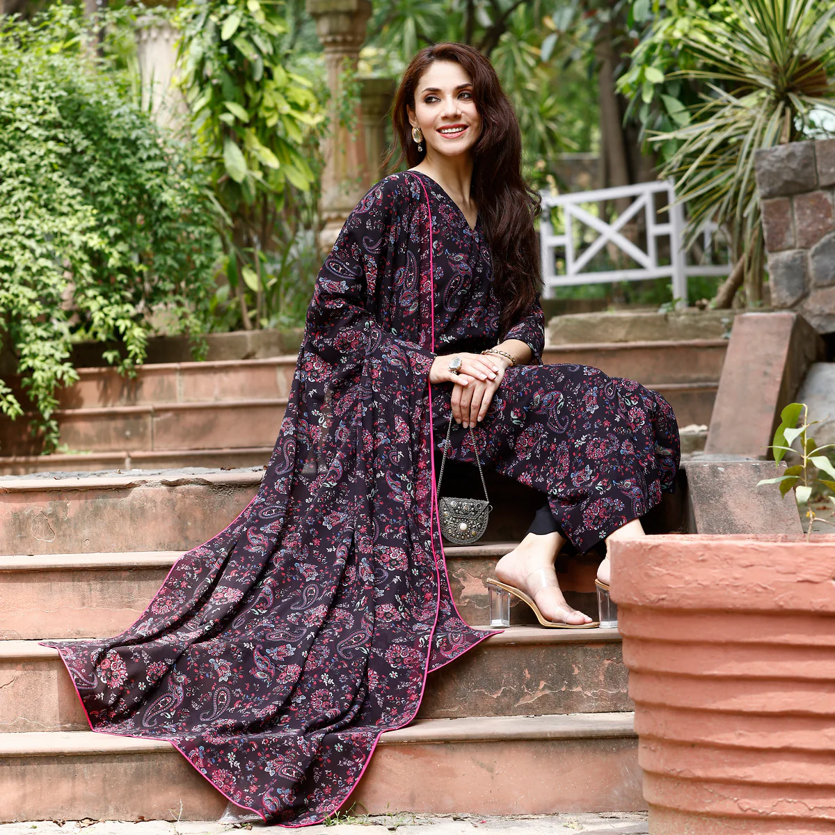 Kambhavati Georgette Set - Image 9