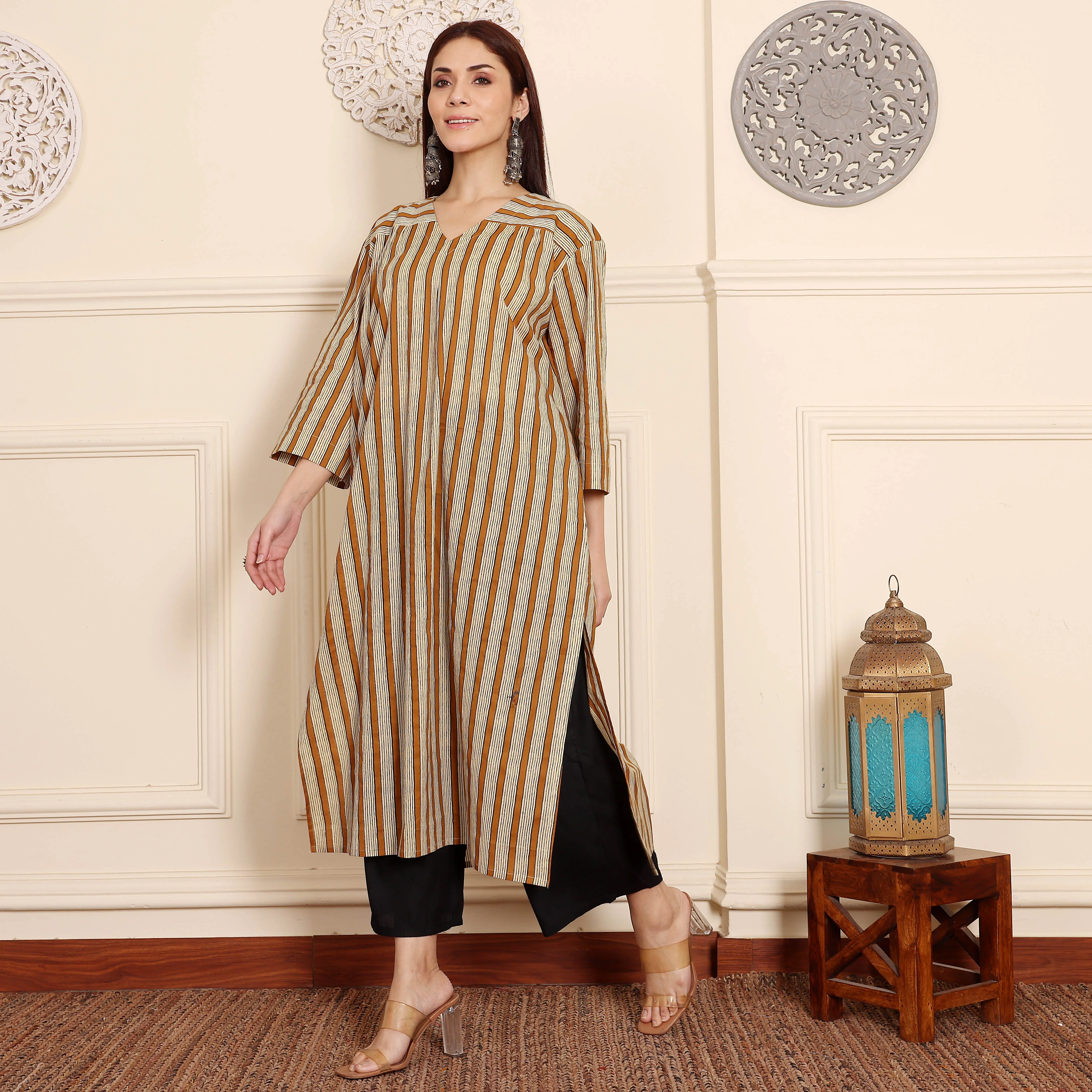Kija Cotton One Size Kurta - Image 3