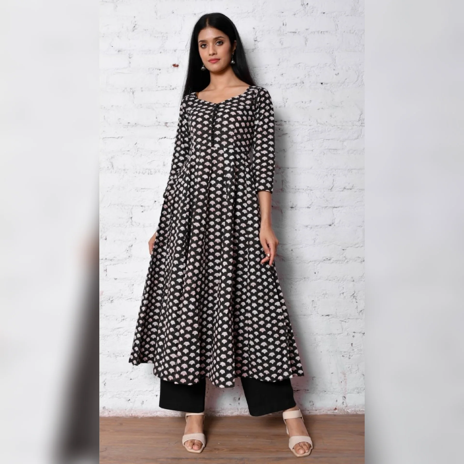 Kiran hand block Cotton Kurta - Image 2