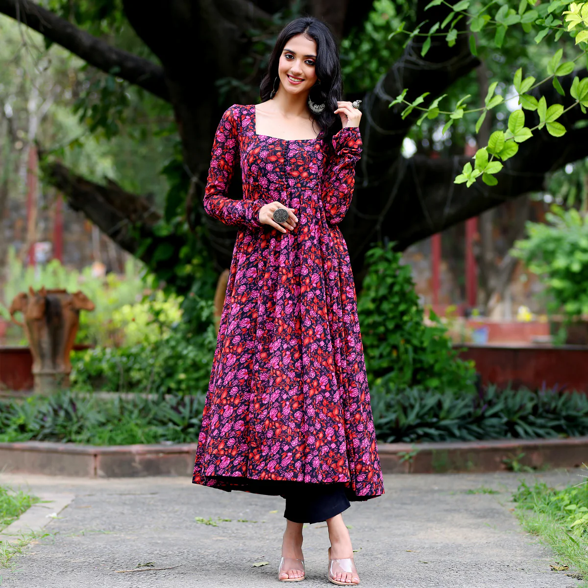 Lekha Flare Gerogette Kurta - Image 4